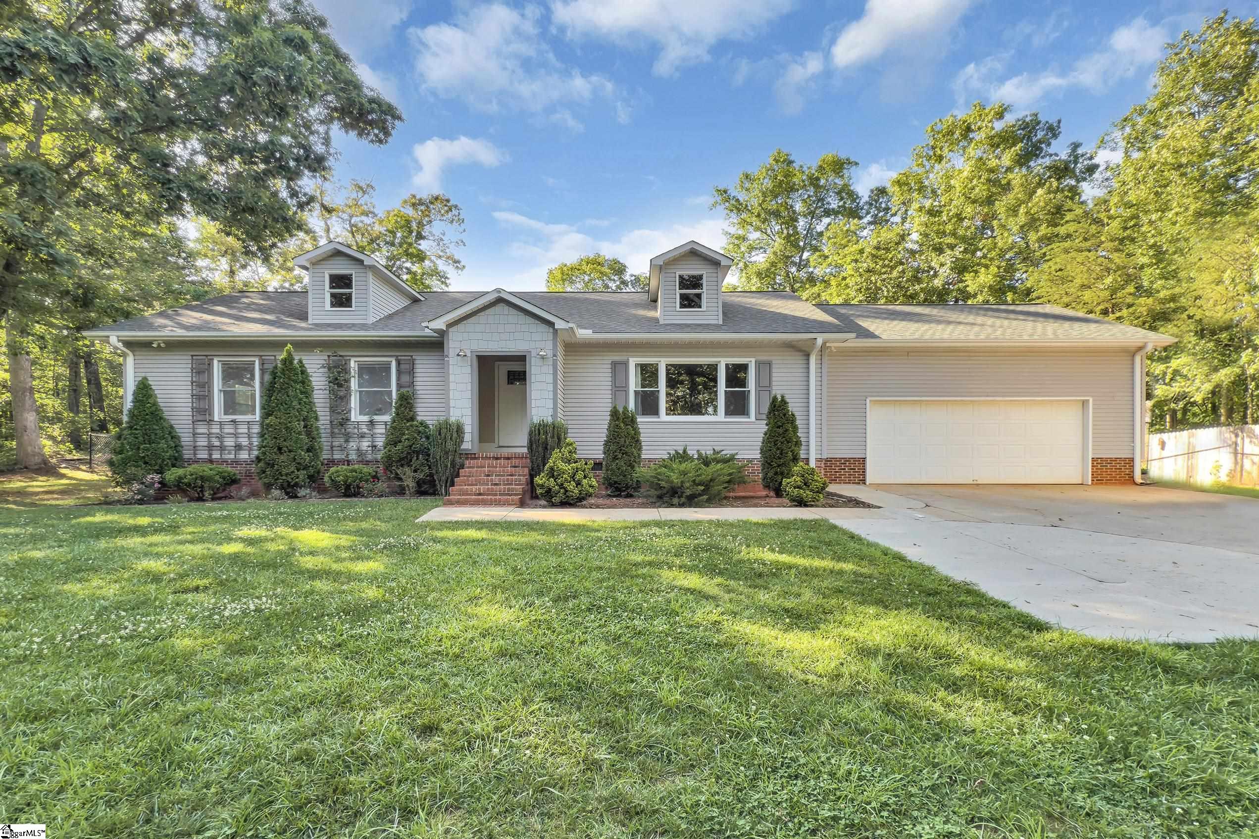 129 Holly Berry Lane