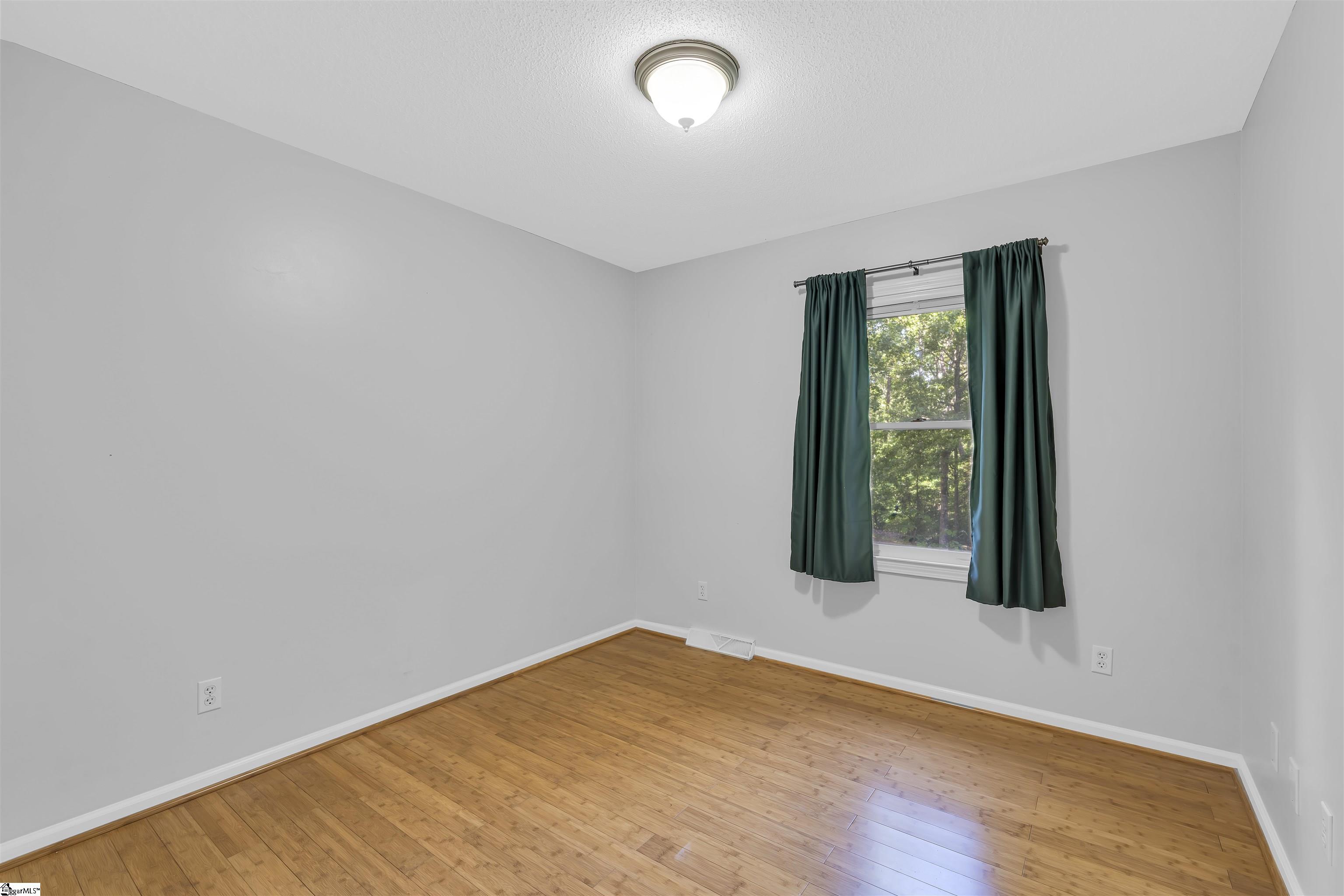 129 Holly Berry Lane