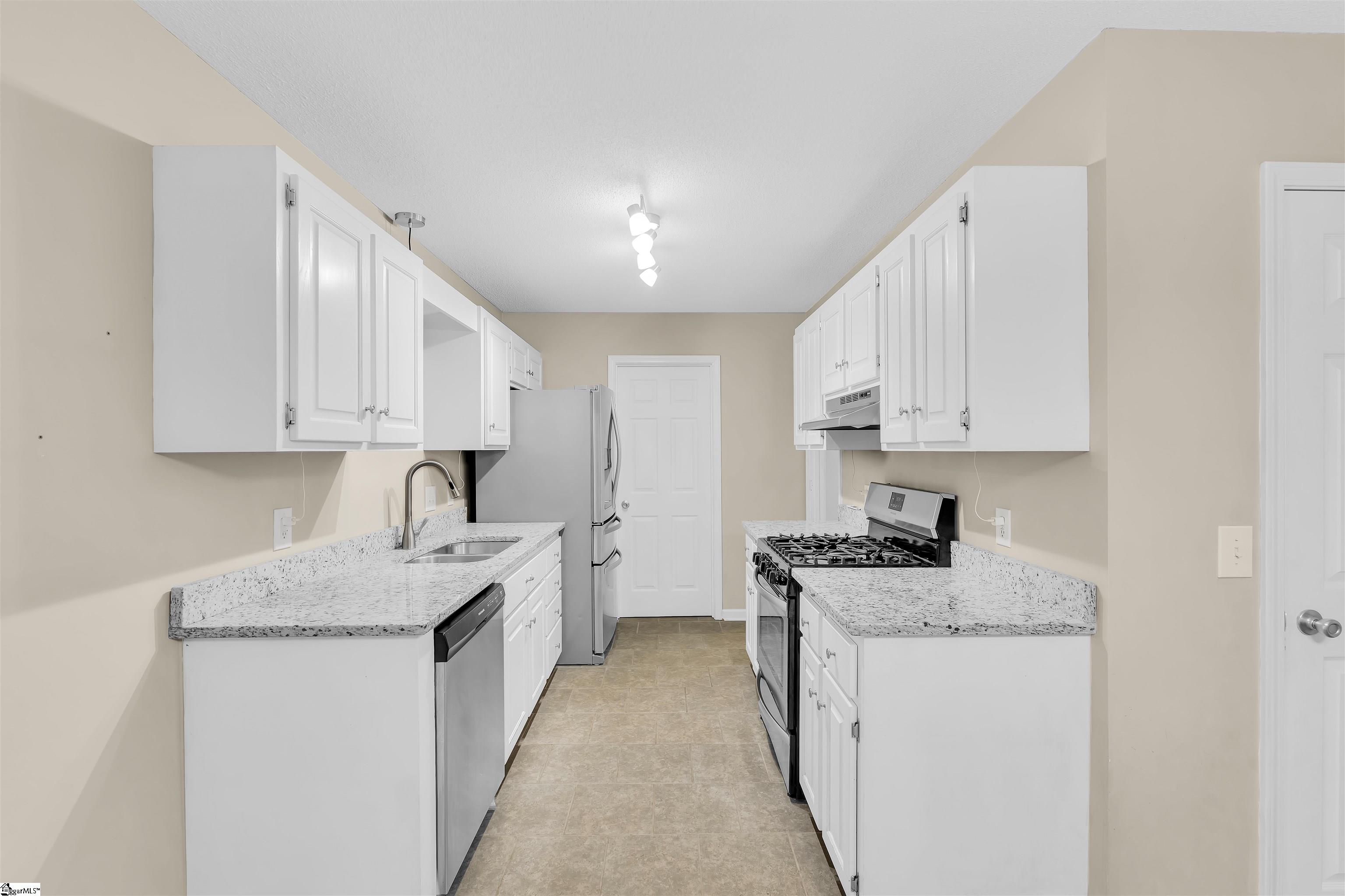 129 Holly Berry Lane