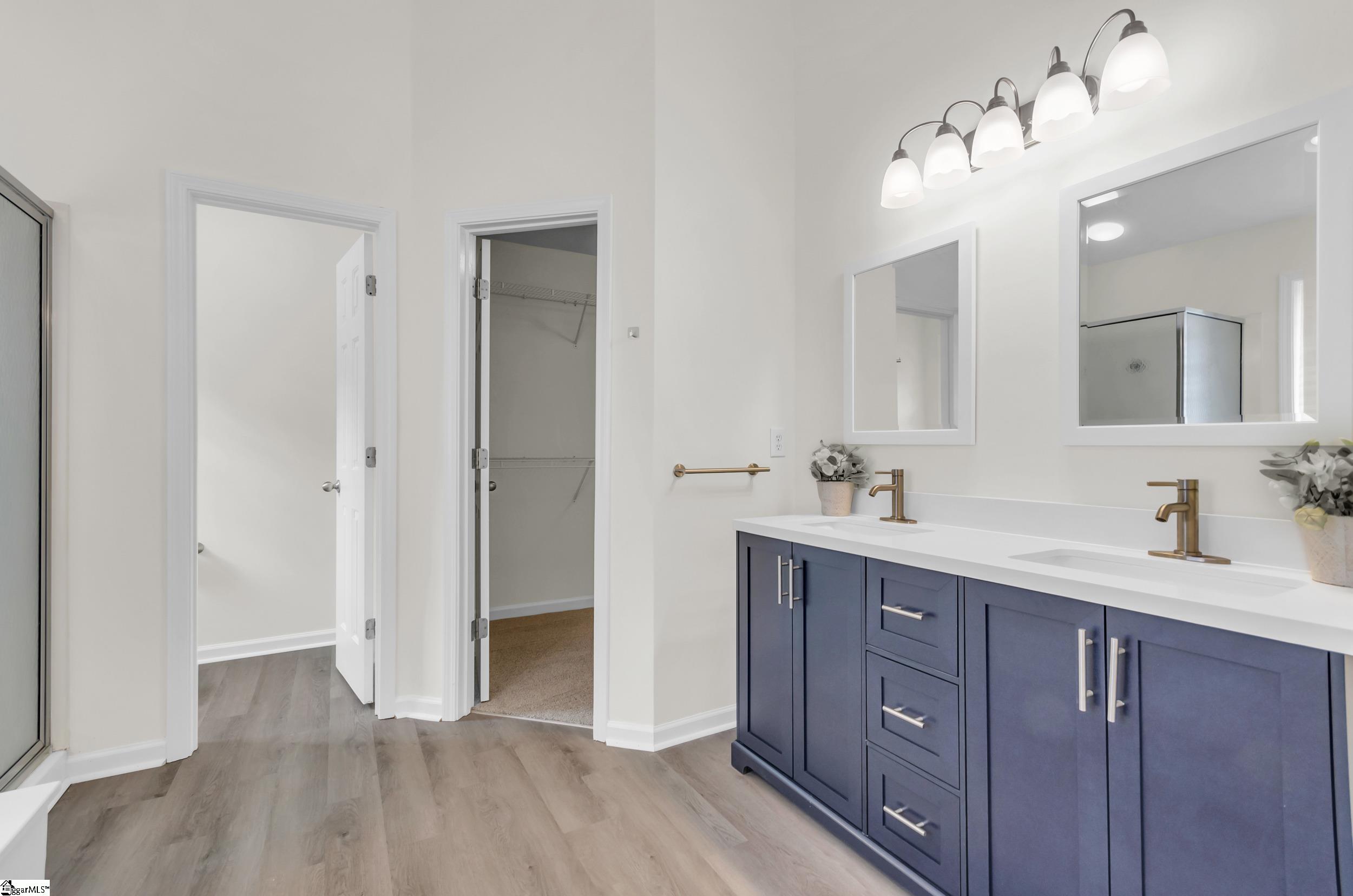 376 Woodsberry Shoals Drive