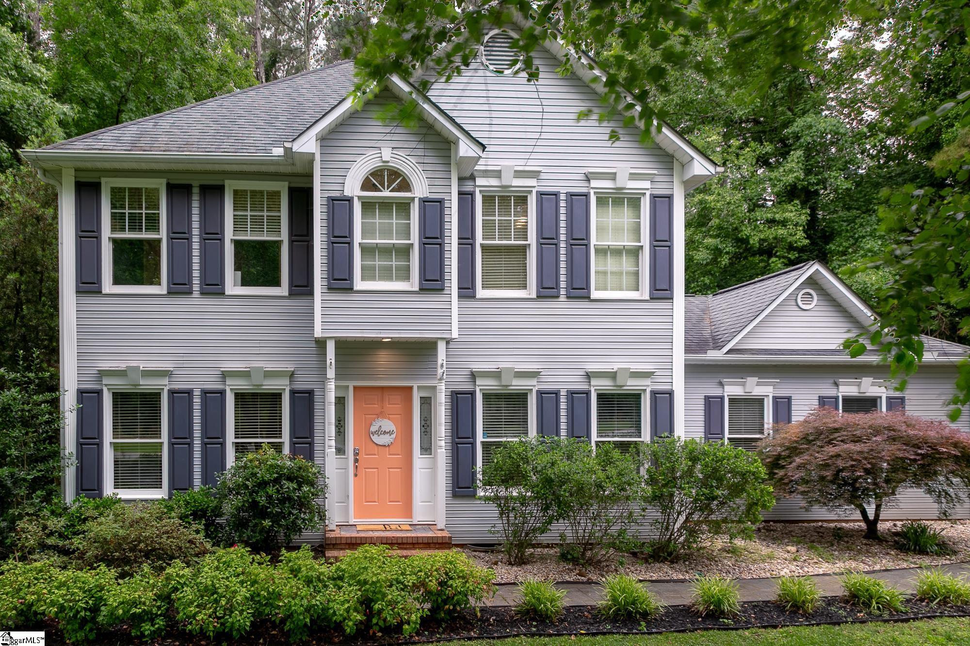 205 Shadow Oaks Drive