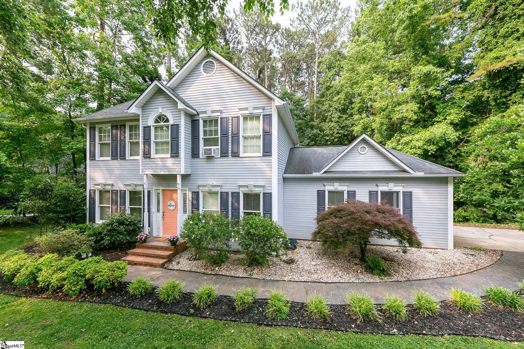 205 Shadow Oaks Drive