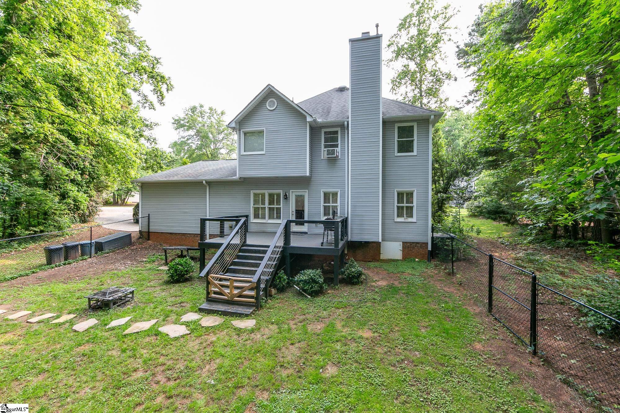 205 Shadow Oaks Drive