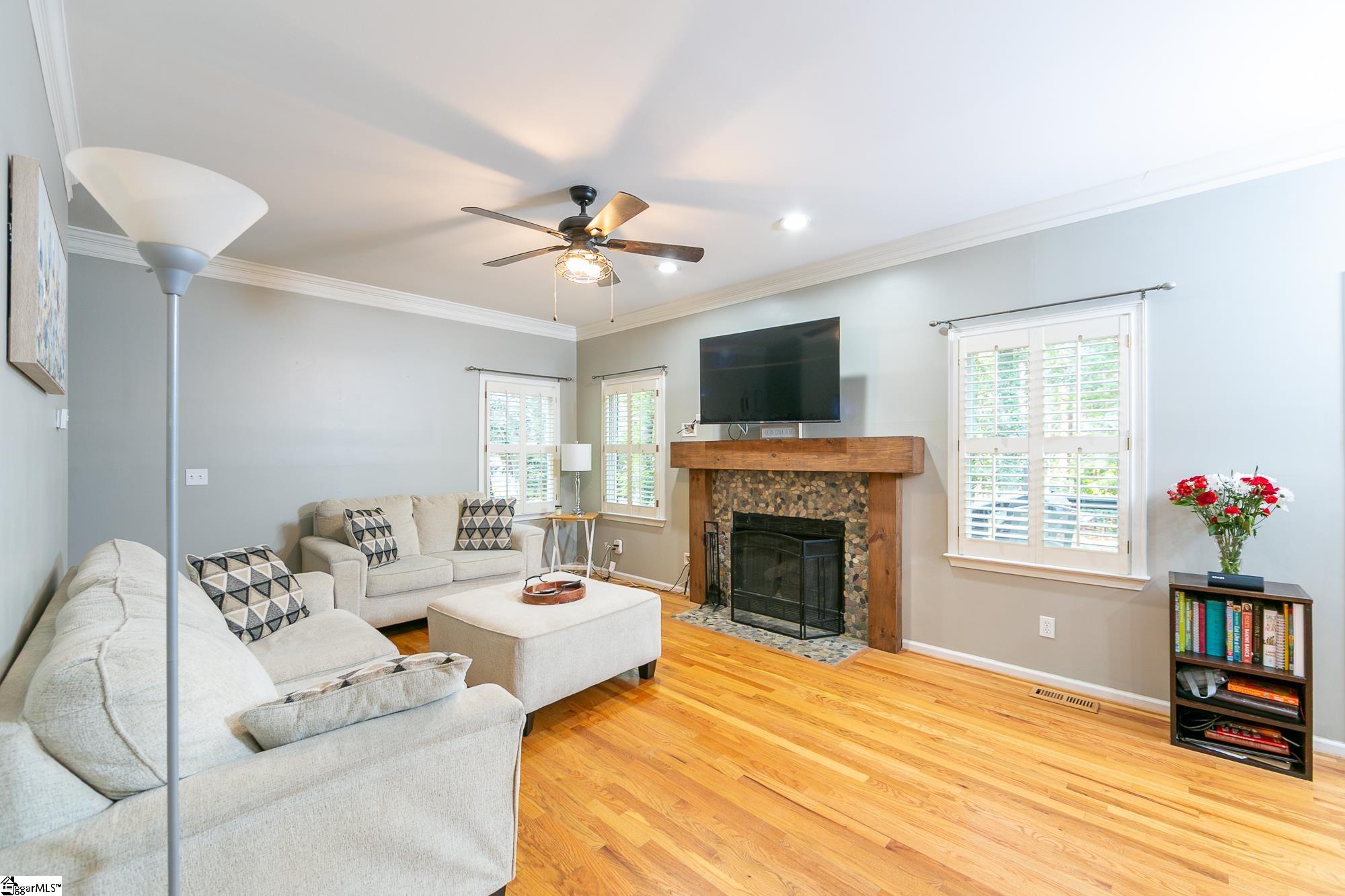 205 Shadow Oaks Drive