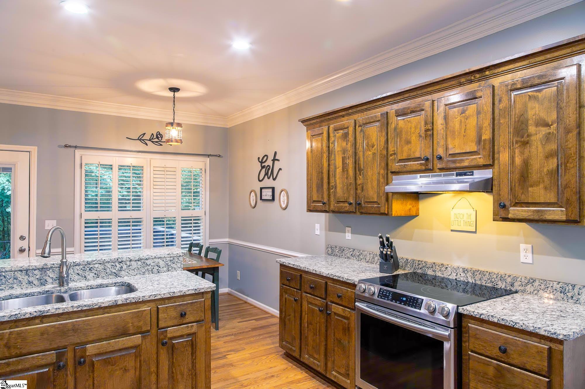 205 Shadow Oaks Drive