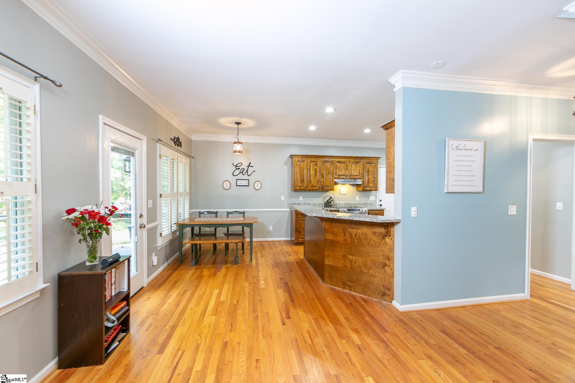 205 Shadow Oaks Drive