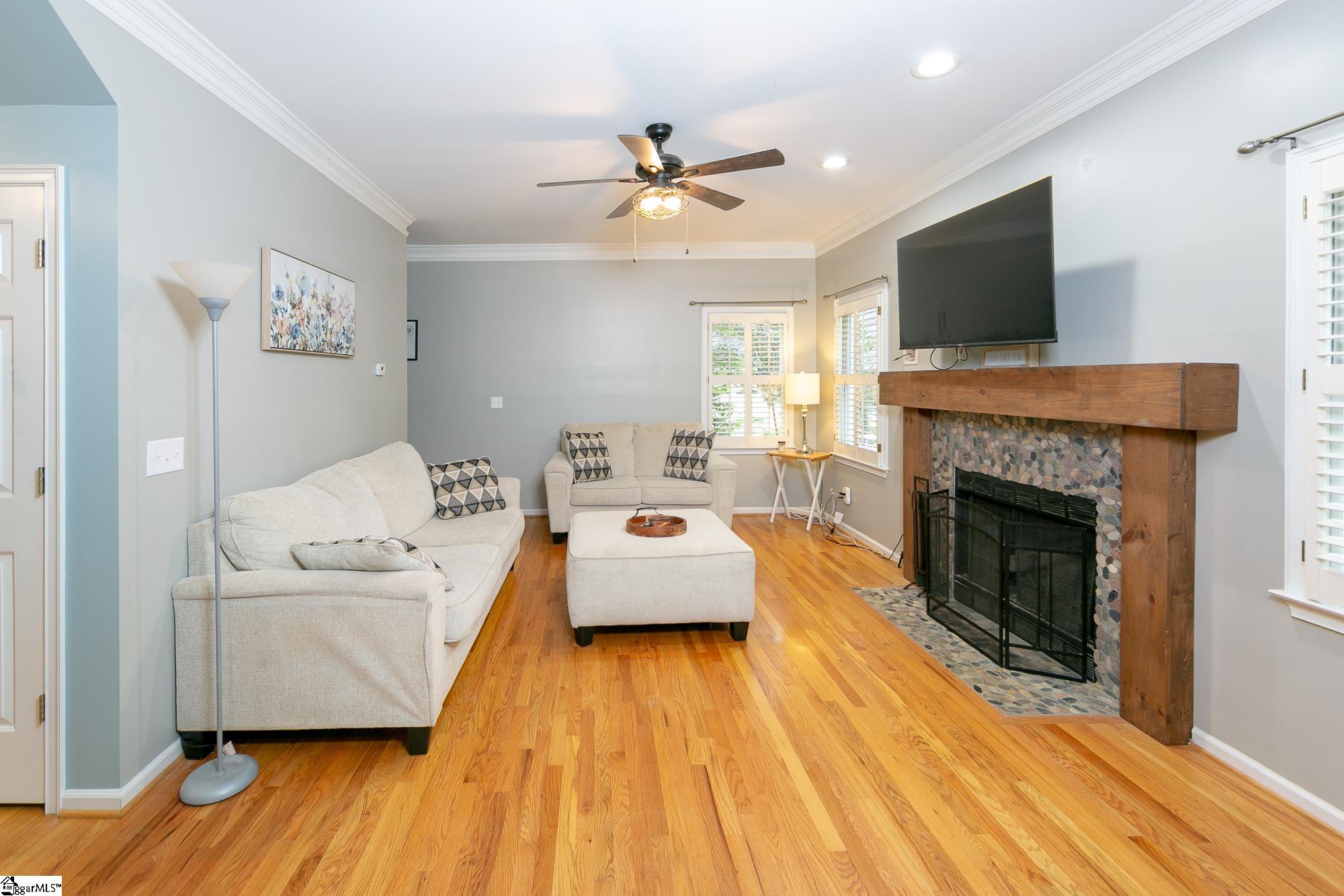 205 Shadow Oaks Drive