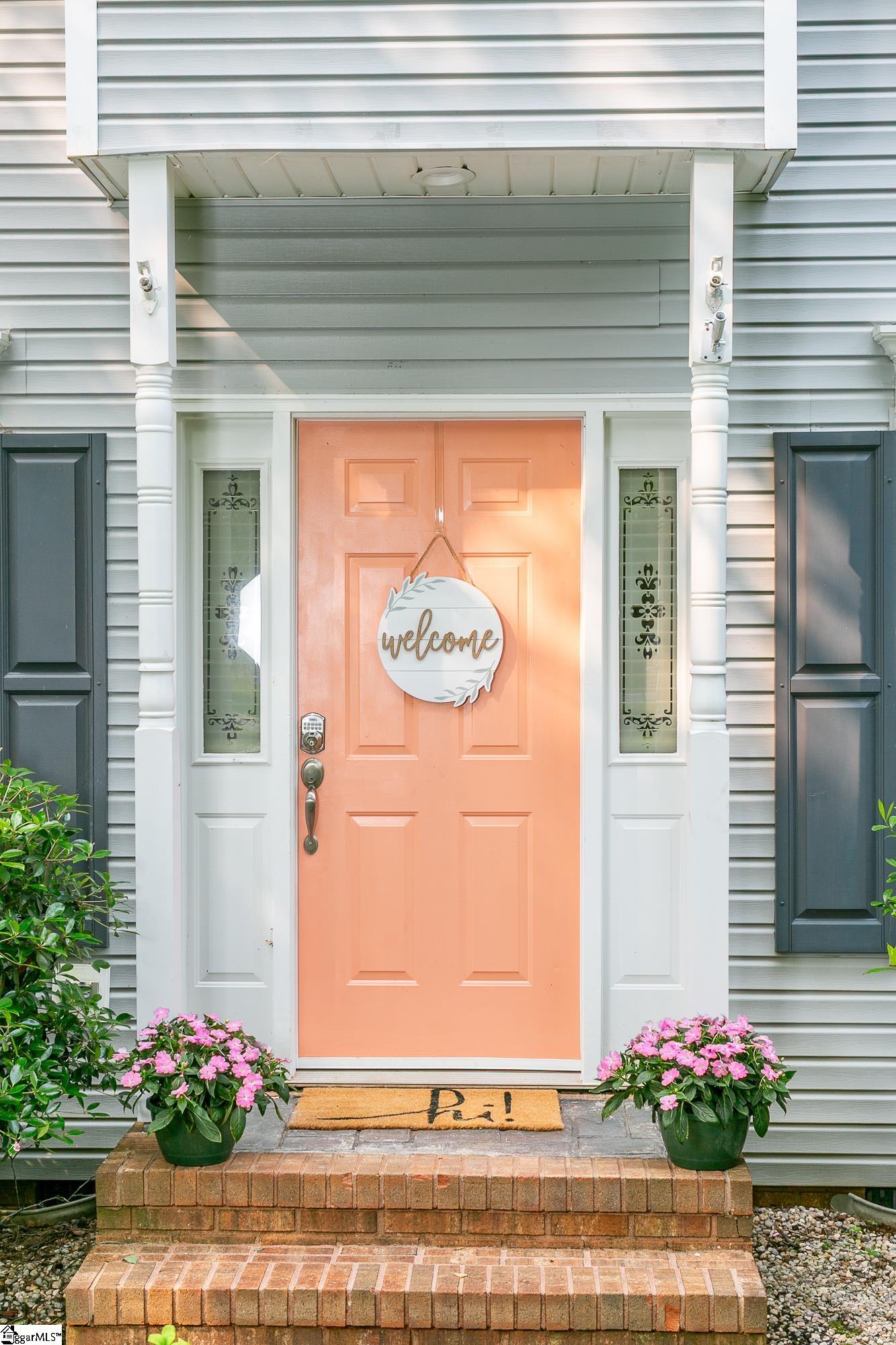 205 Shadow Oaks Drive