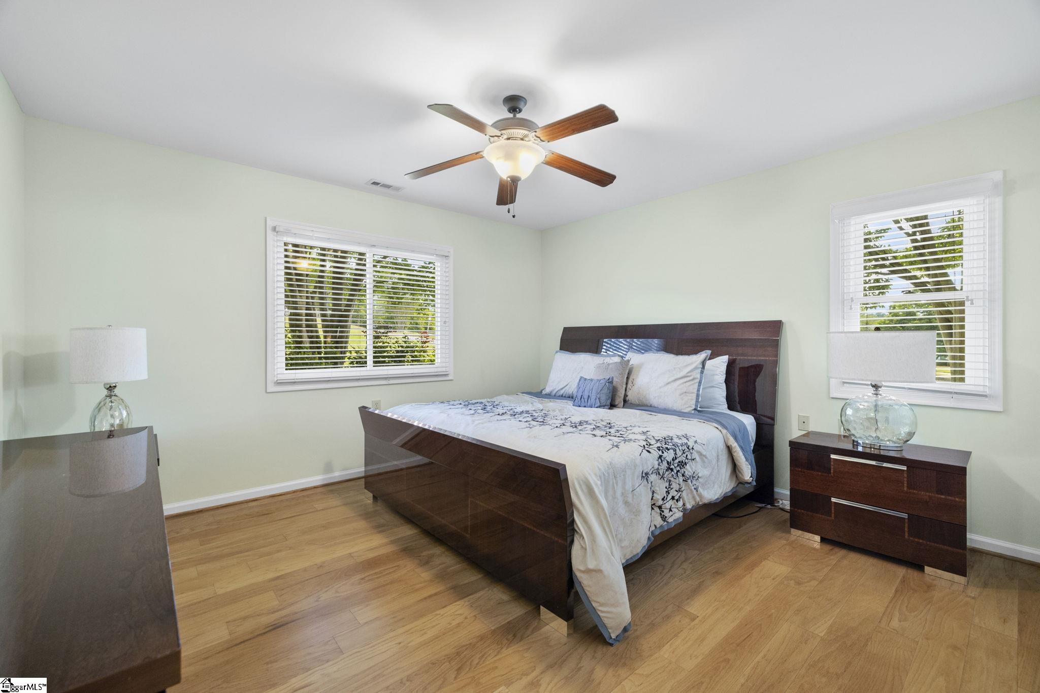 2 Hillview Drive