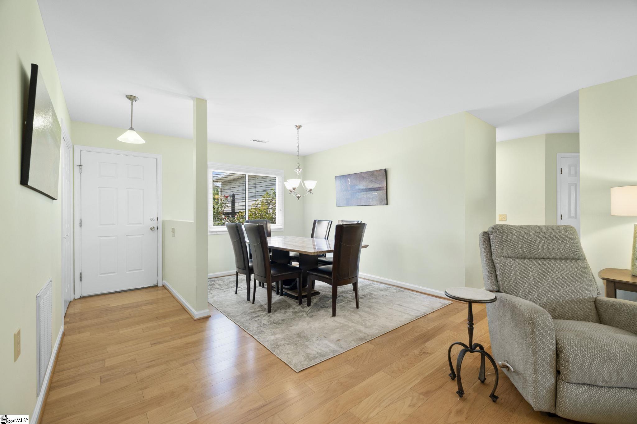 2 Hillview Drive