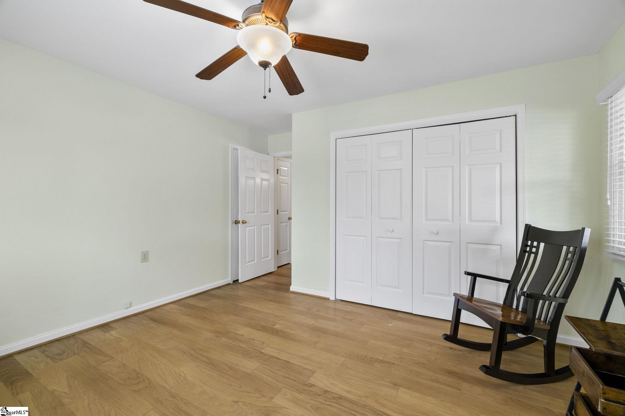 2 Hillview Drive