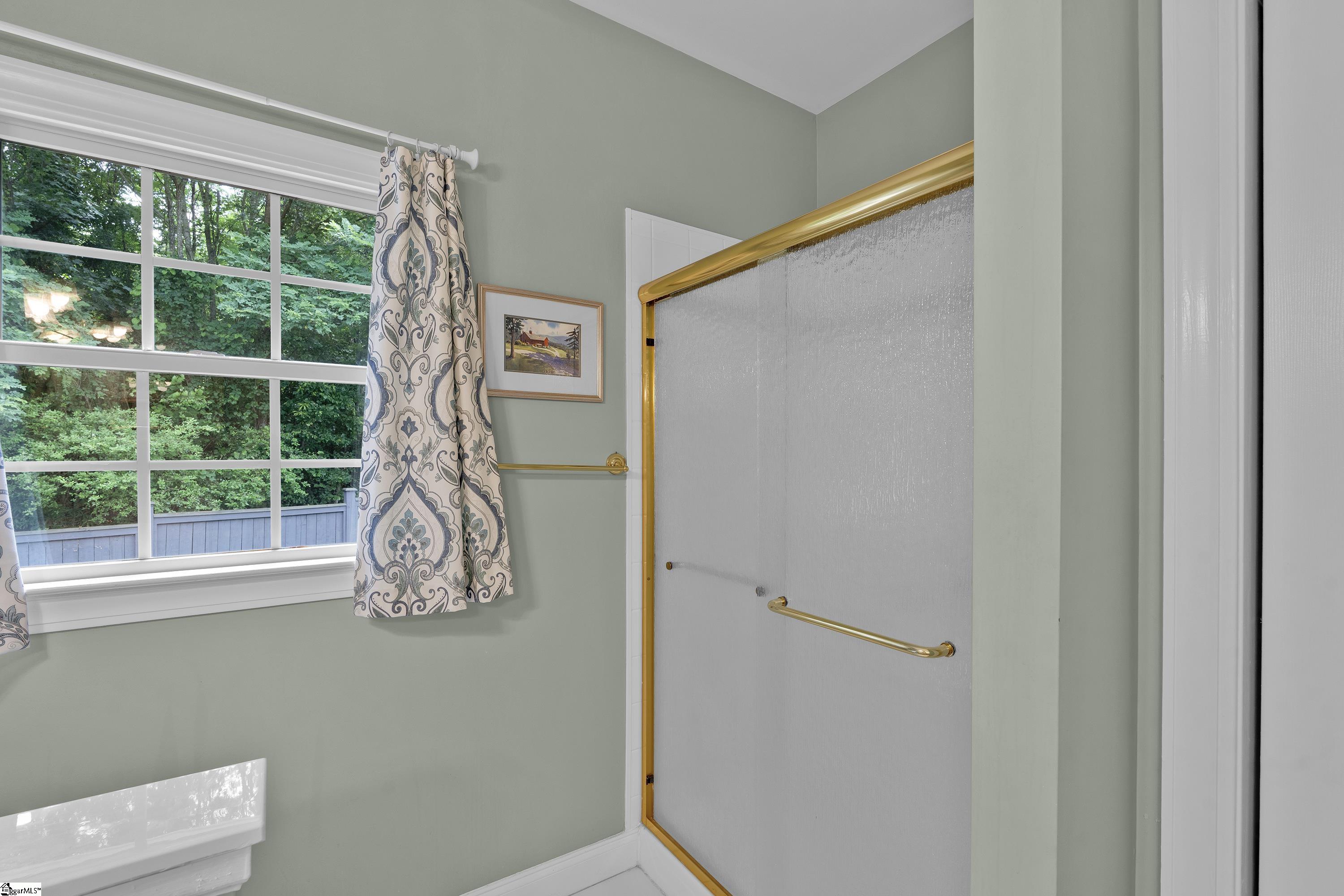 17 Bradford North Way