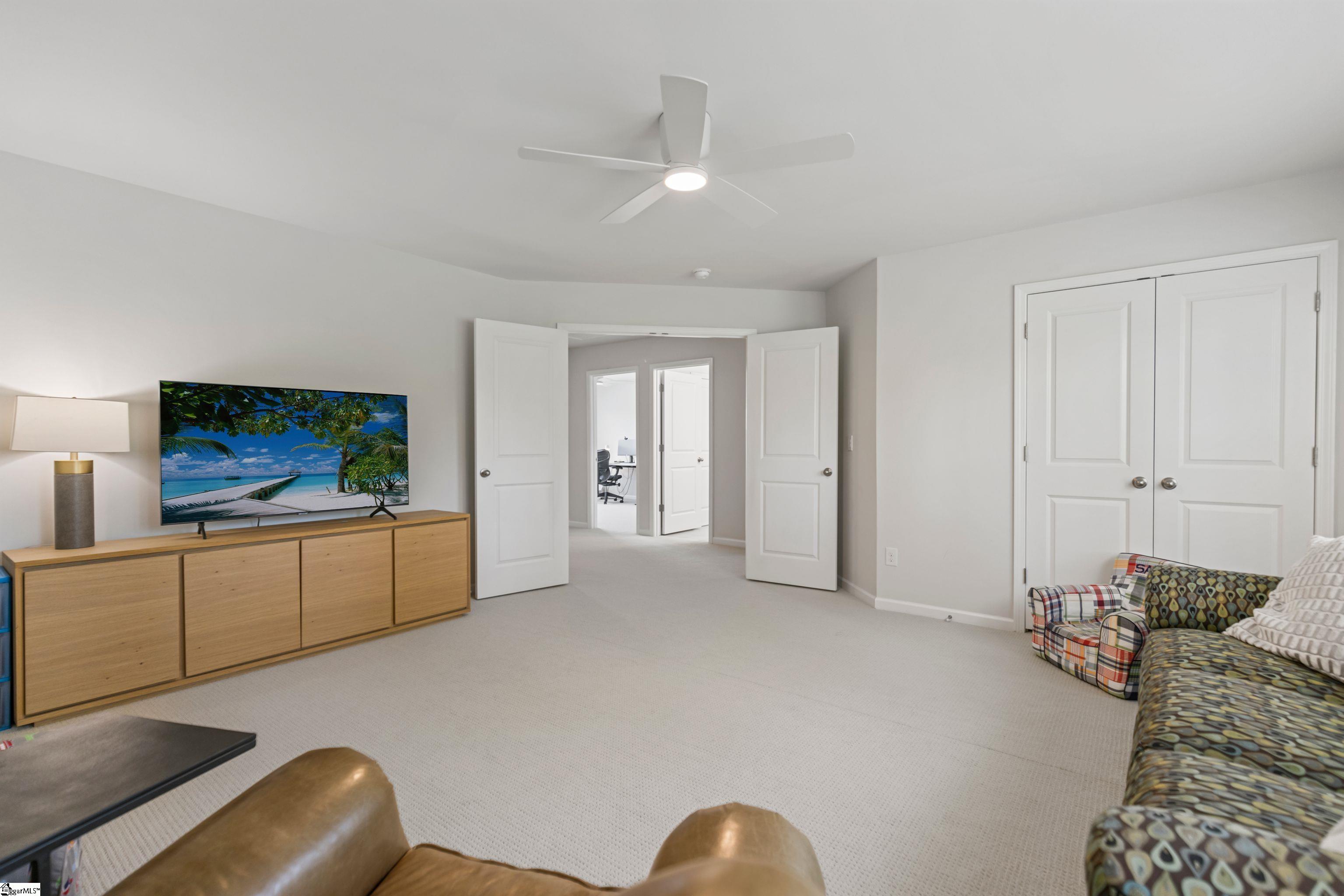 712 Paxton Rose Drive