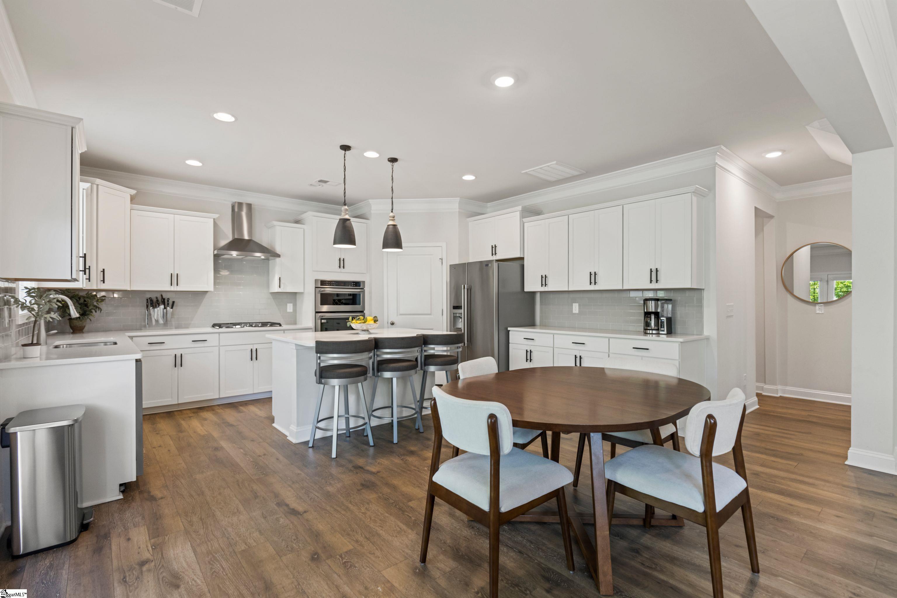 712 Paxton Rose Drive