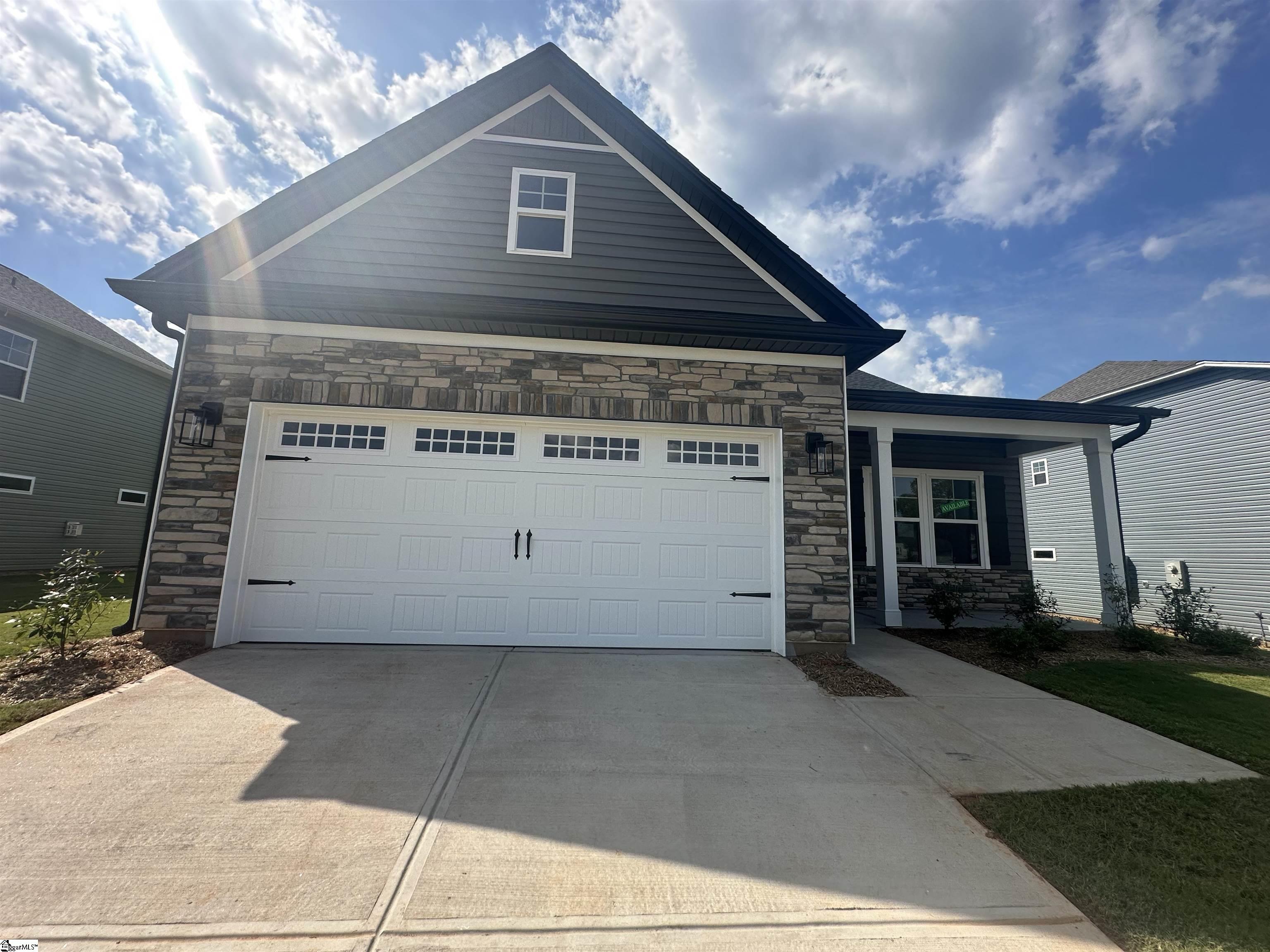 906 Gibbons Street Lot 92