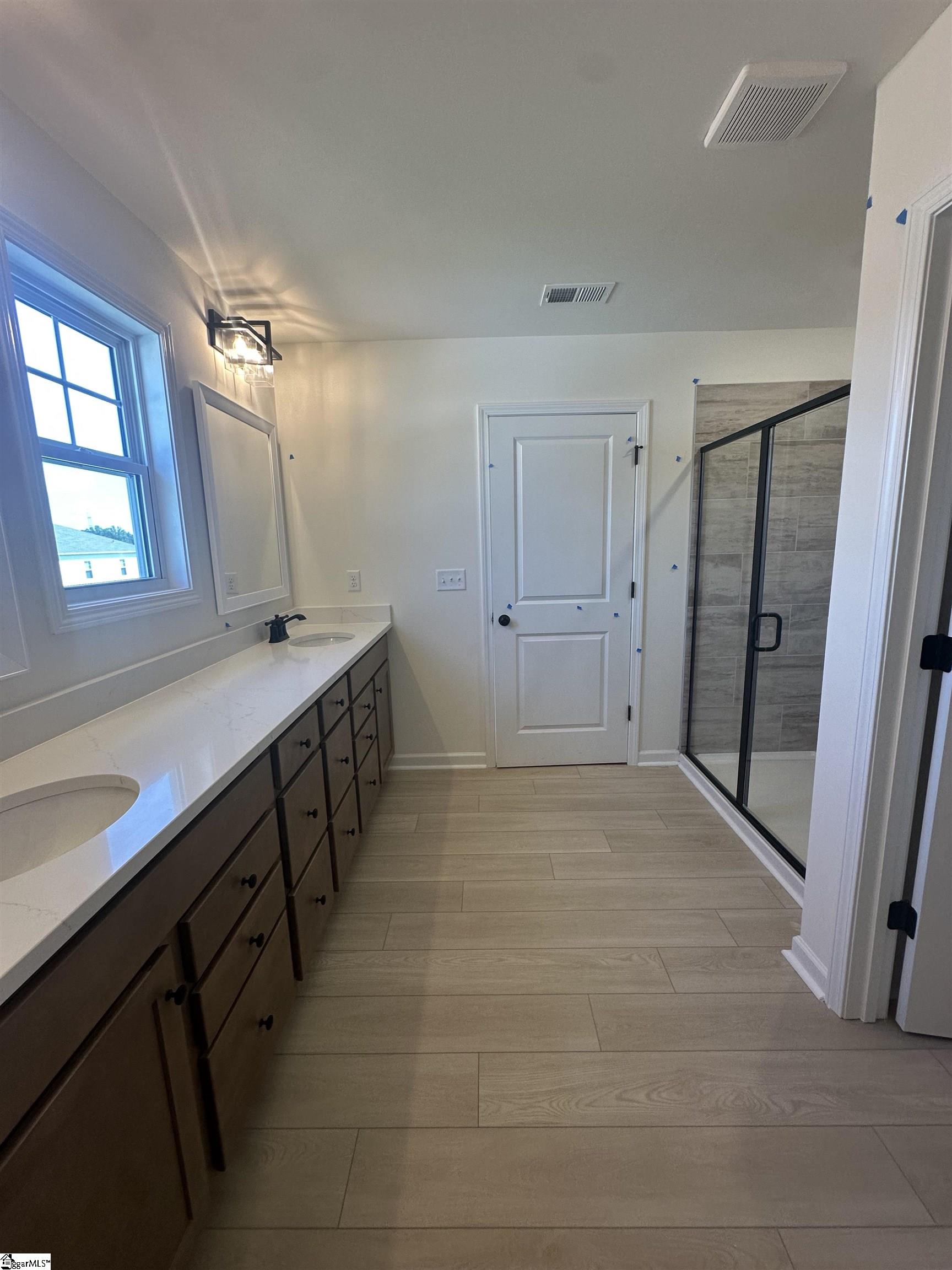 915 Gibbons Street Lot 96