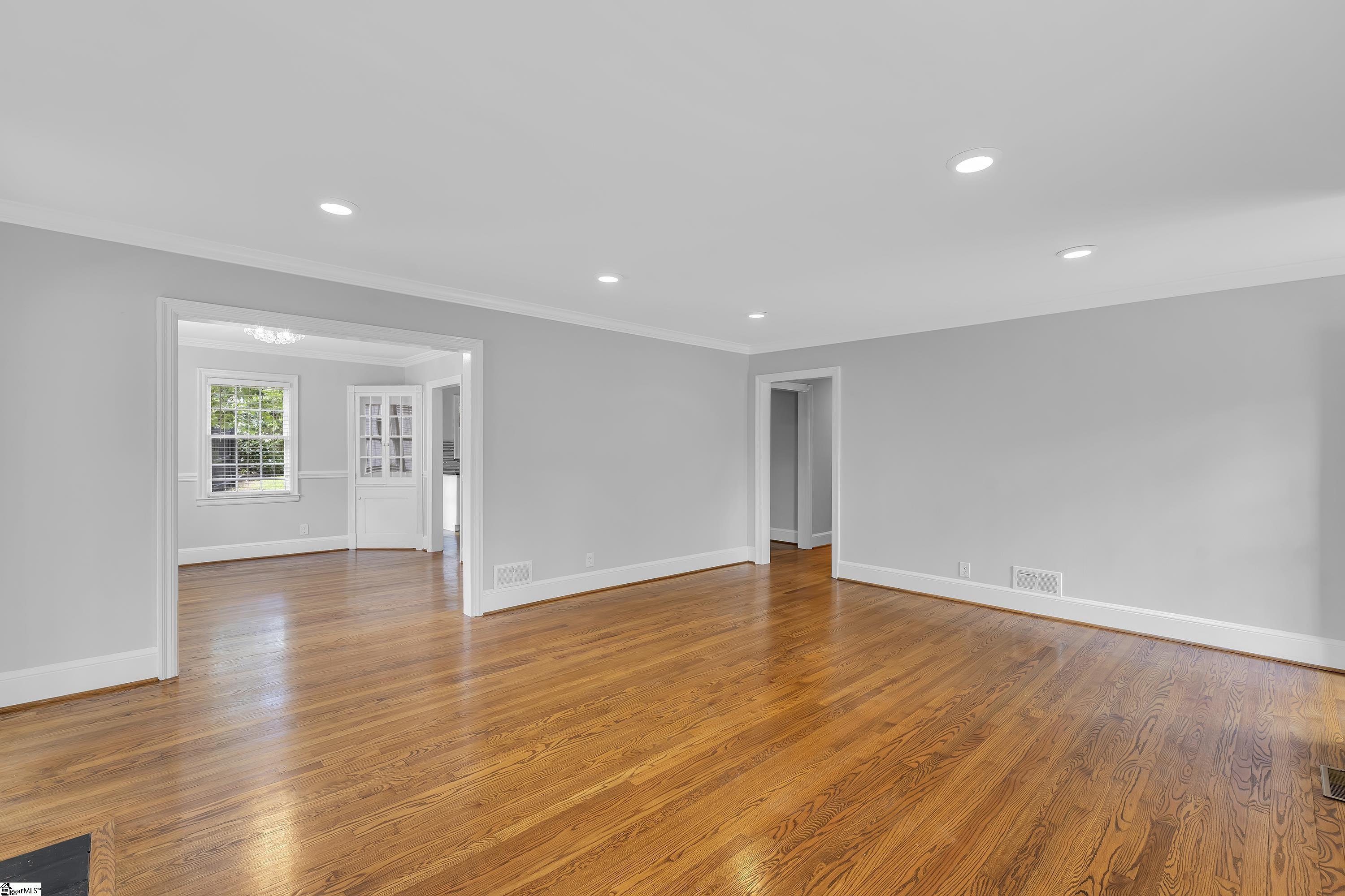 453 Longview Terrace
