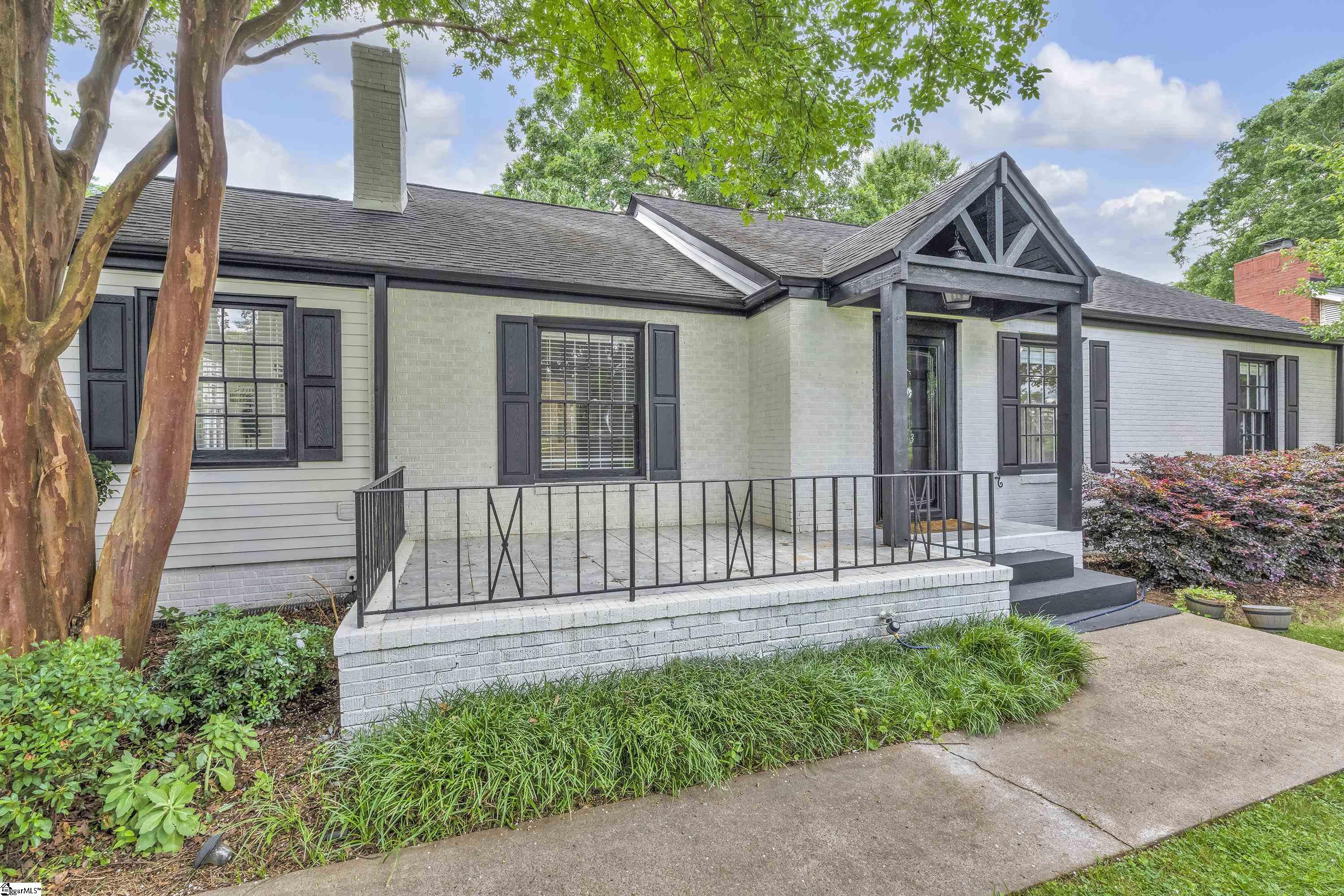 453 Longview Terrace