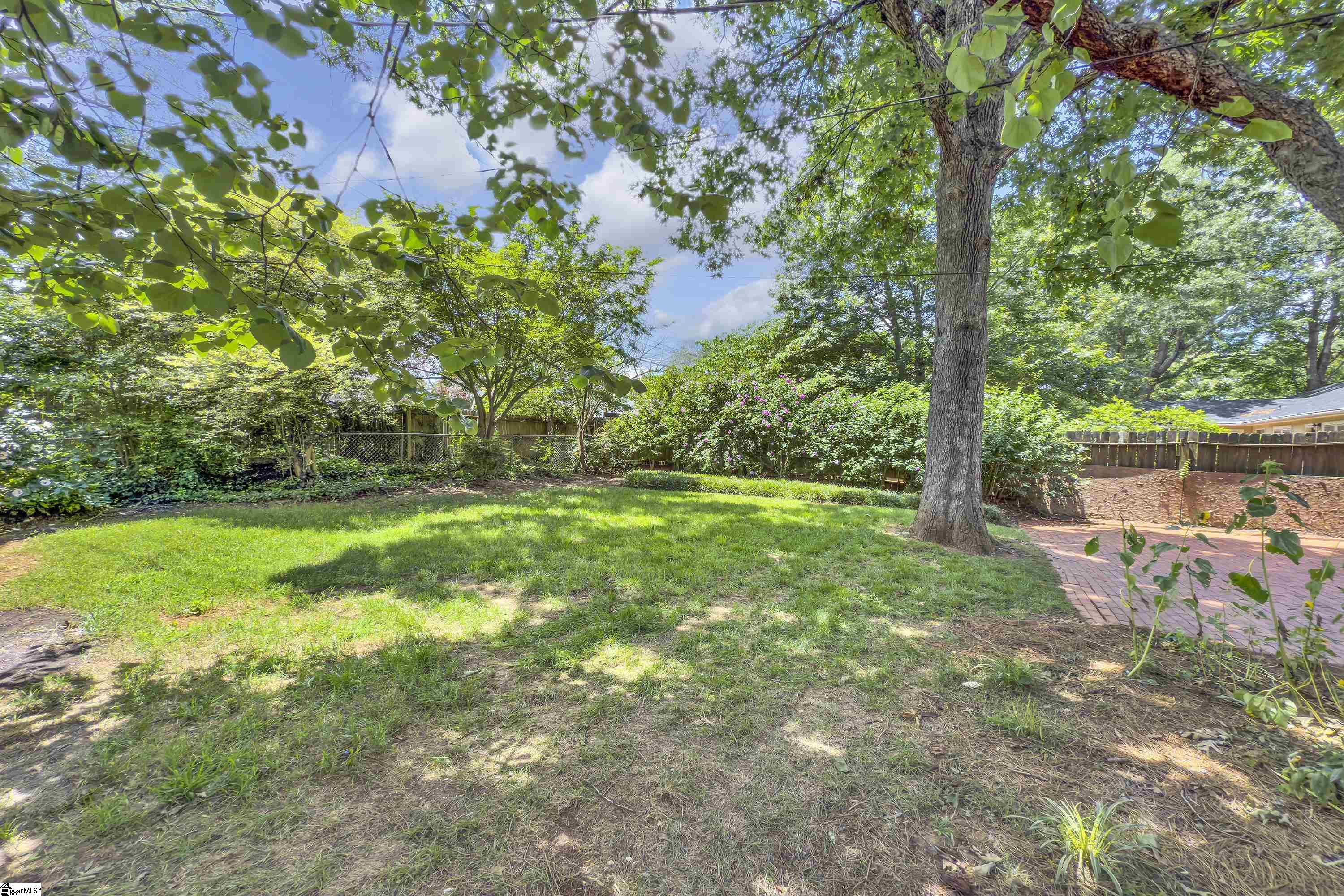 453 Longview Terrace