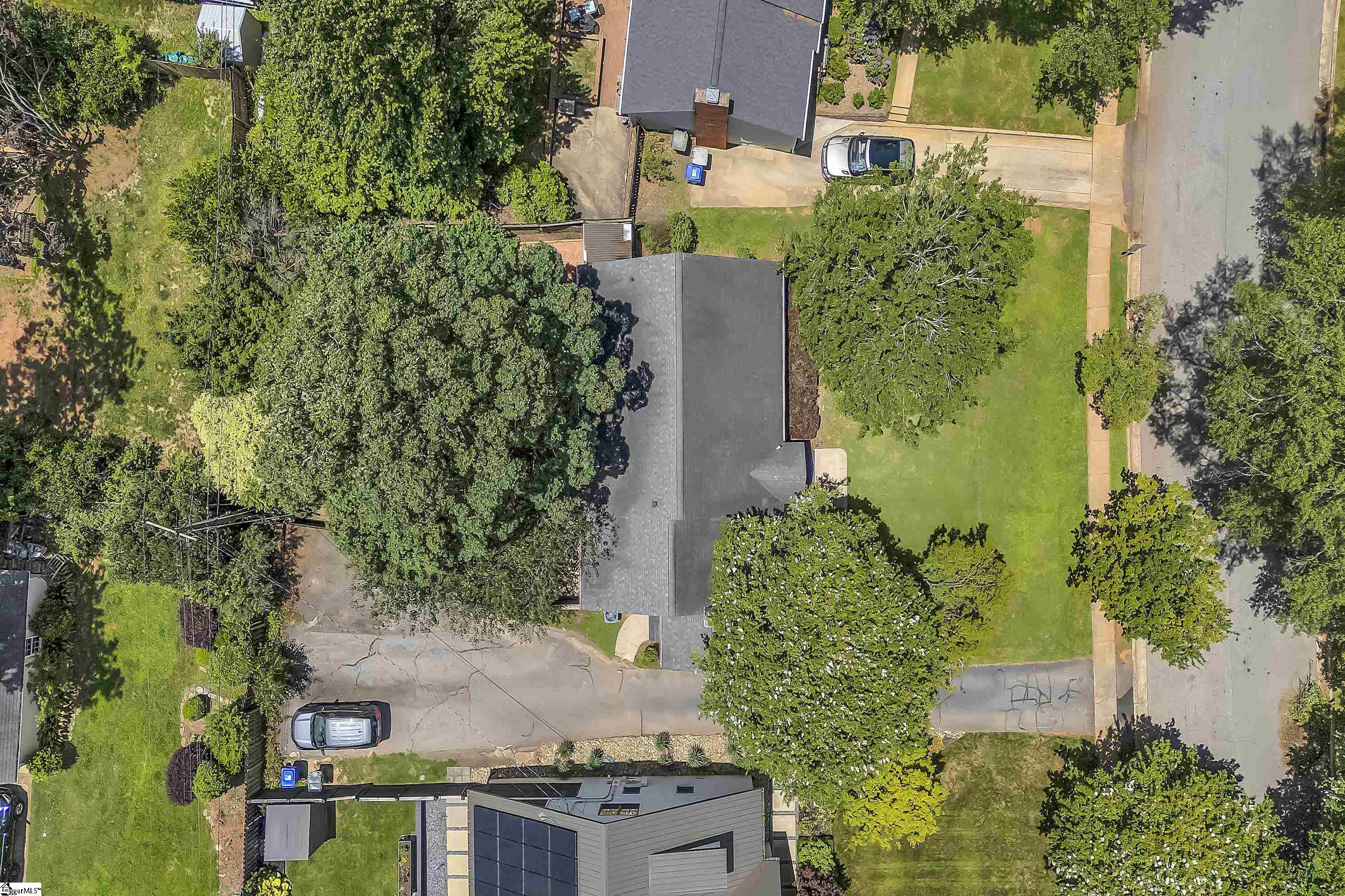 453 Longview Terrace