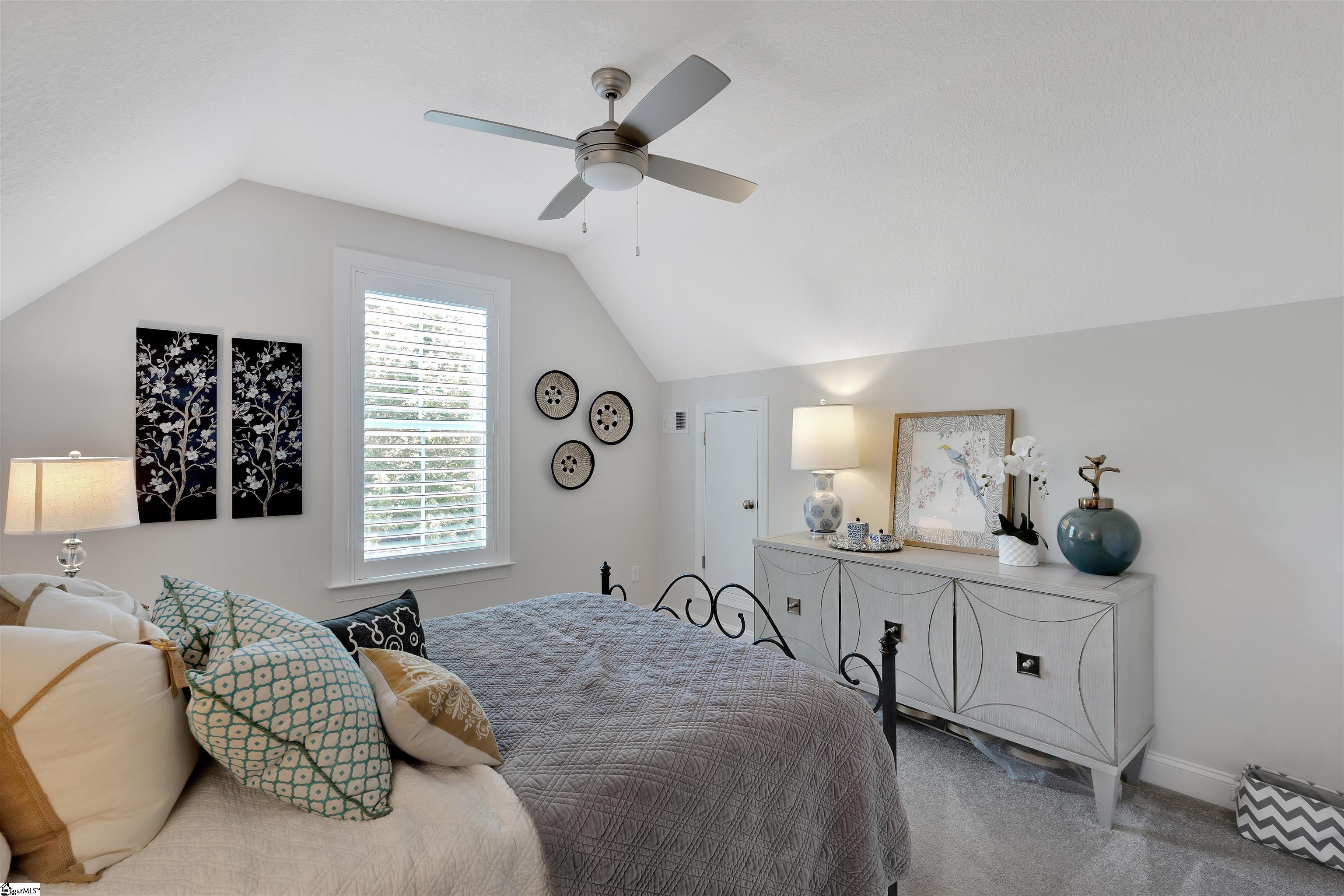 15 Jackson Parc Court