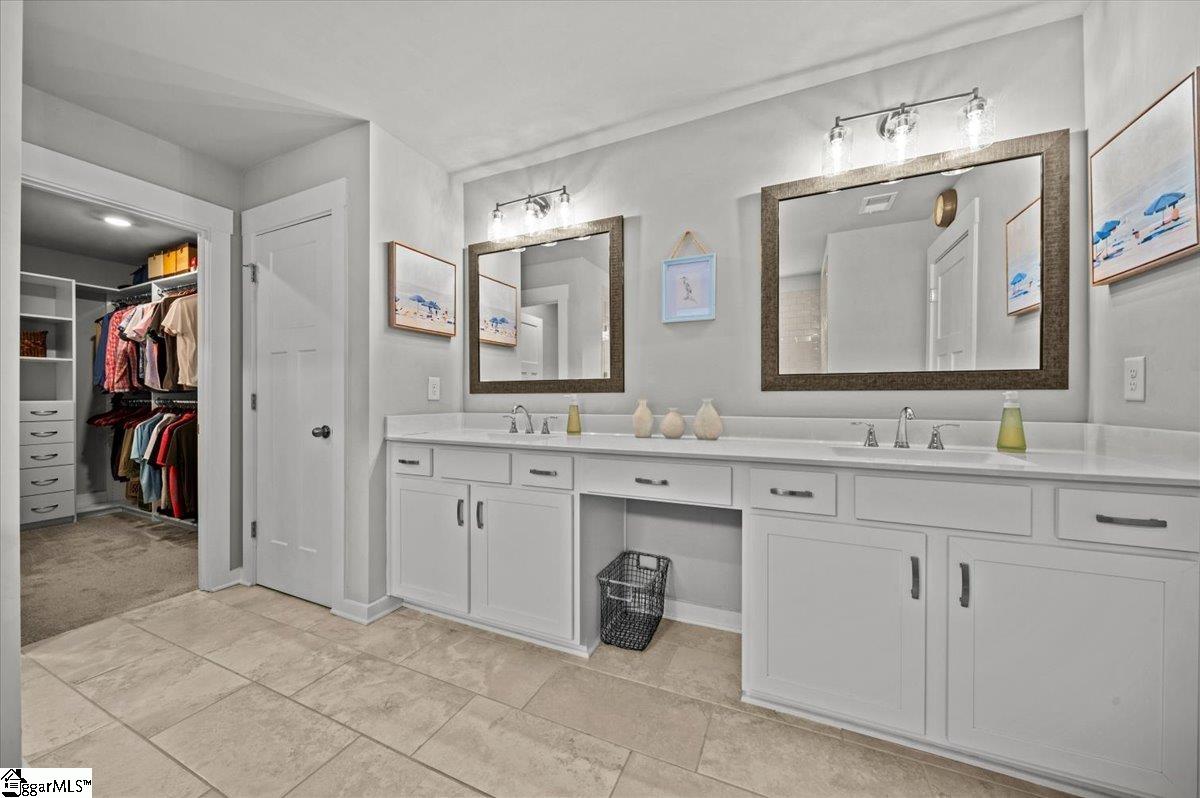 404 Grantleigh Court