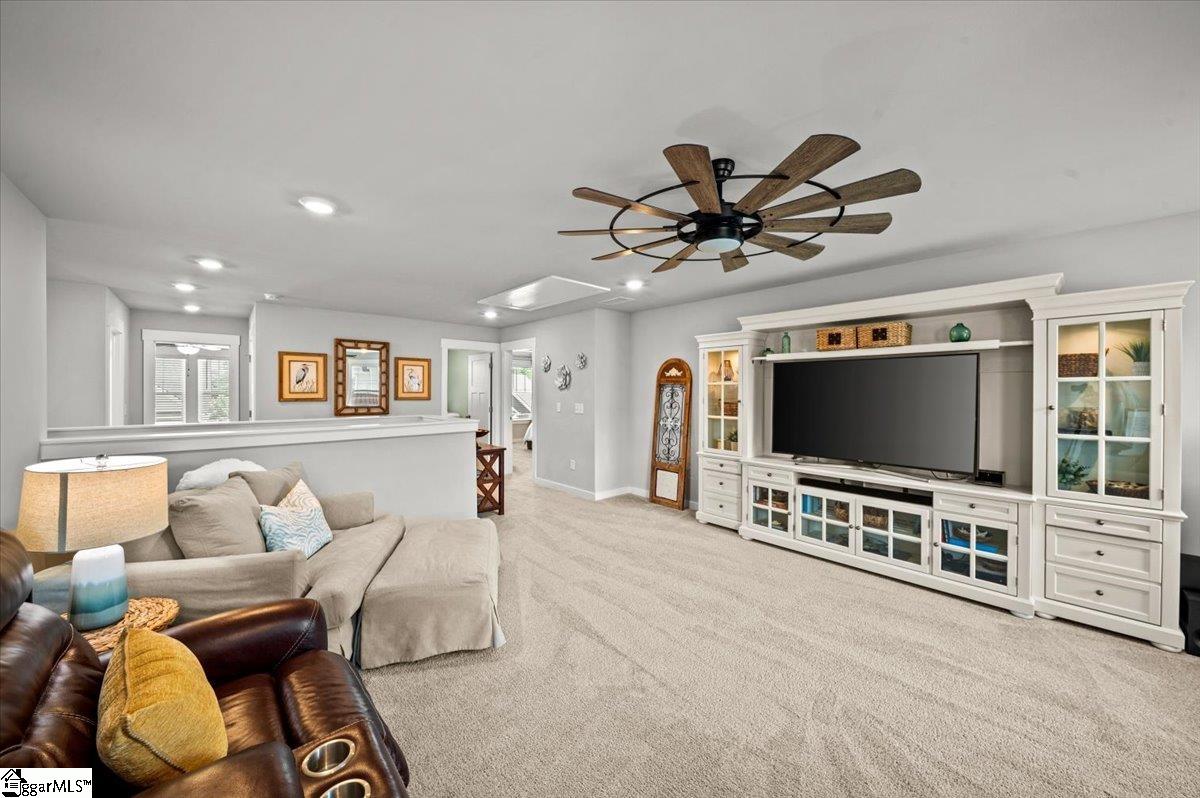 404 Grantleigh Court