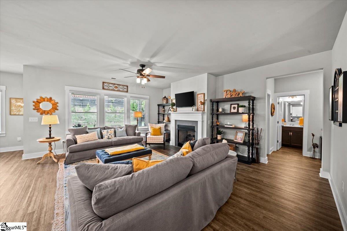 404 Grantleigh Court