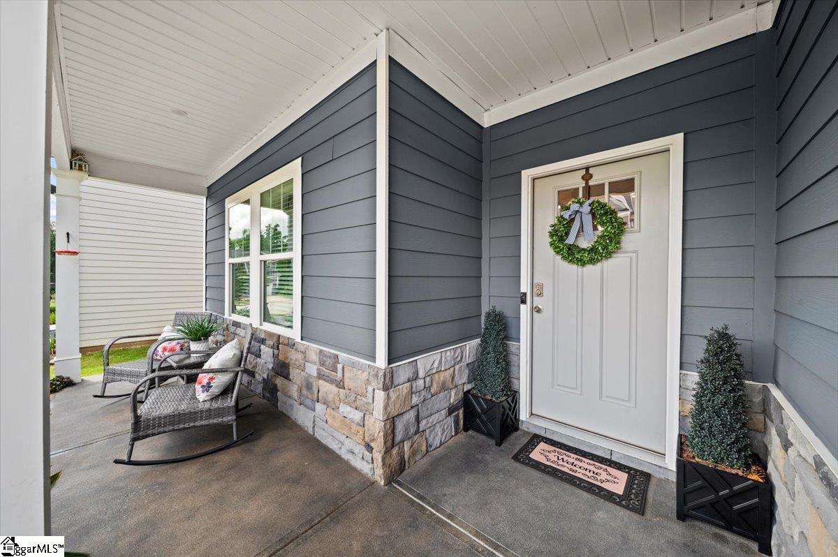 404 Grantleigh Court