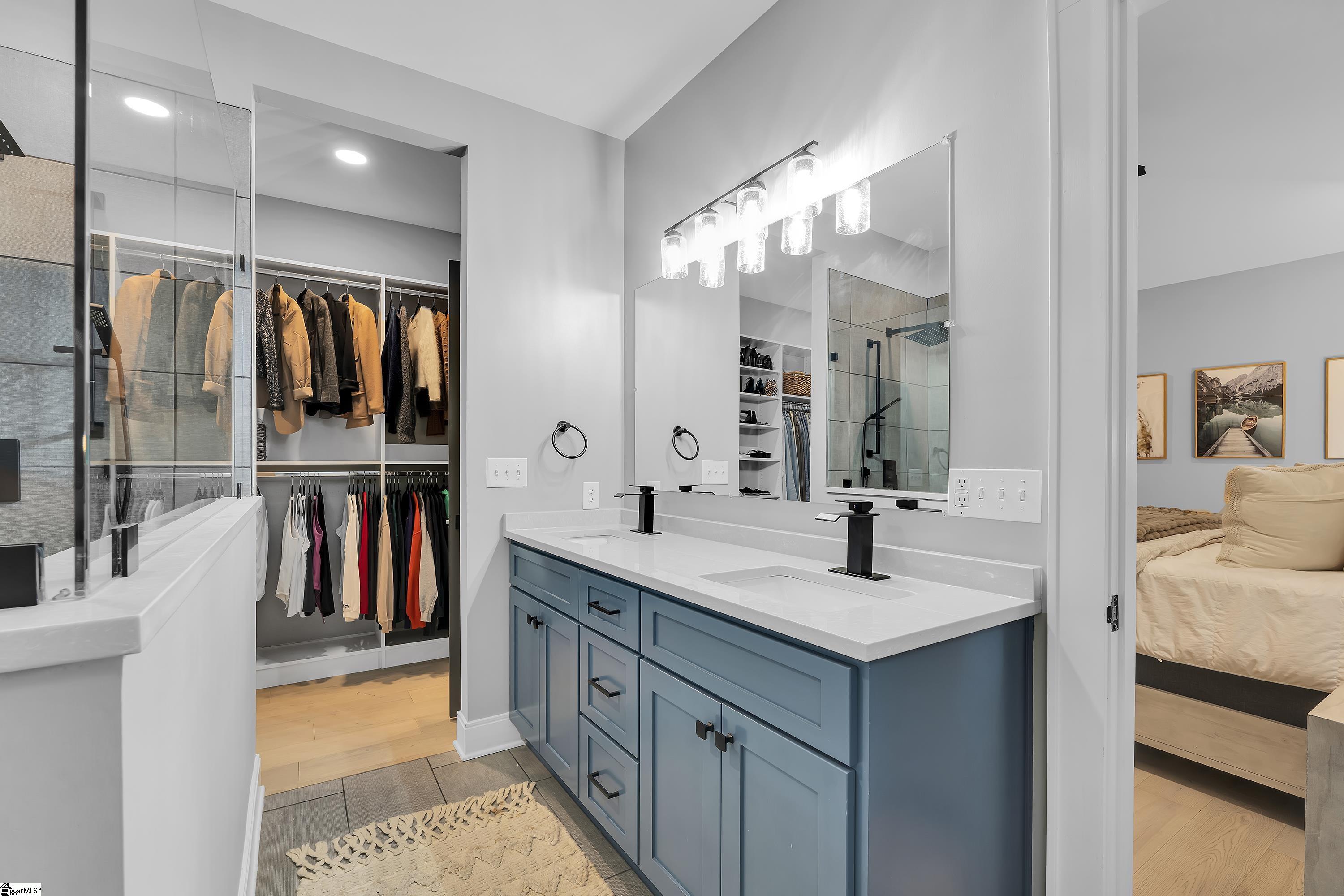 105 Market Bay Court