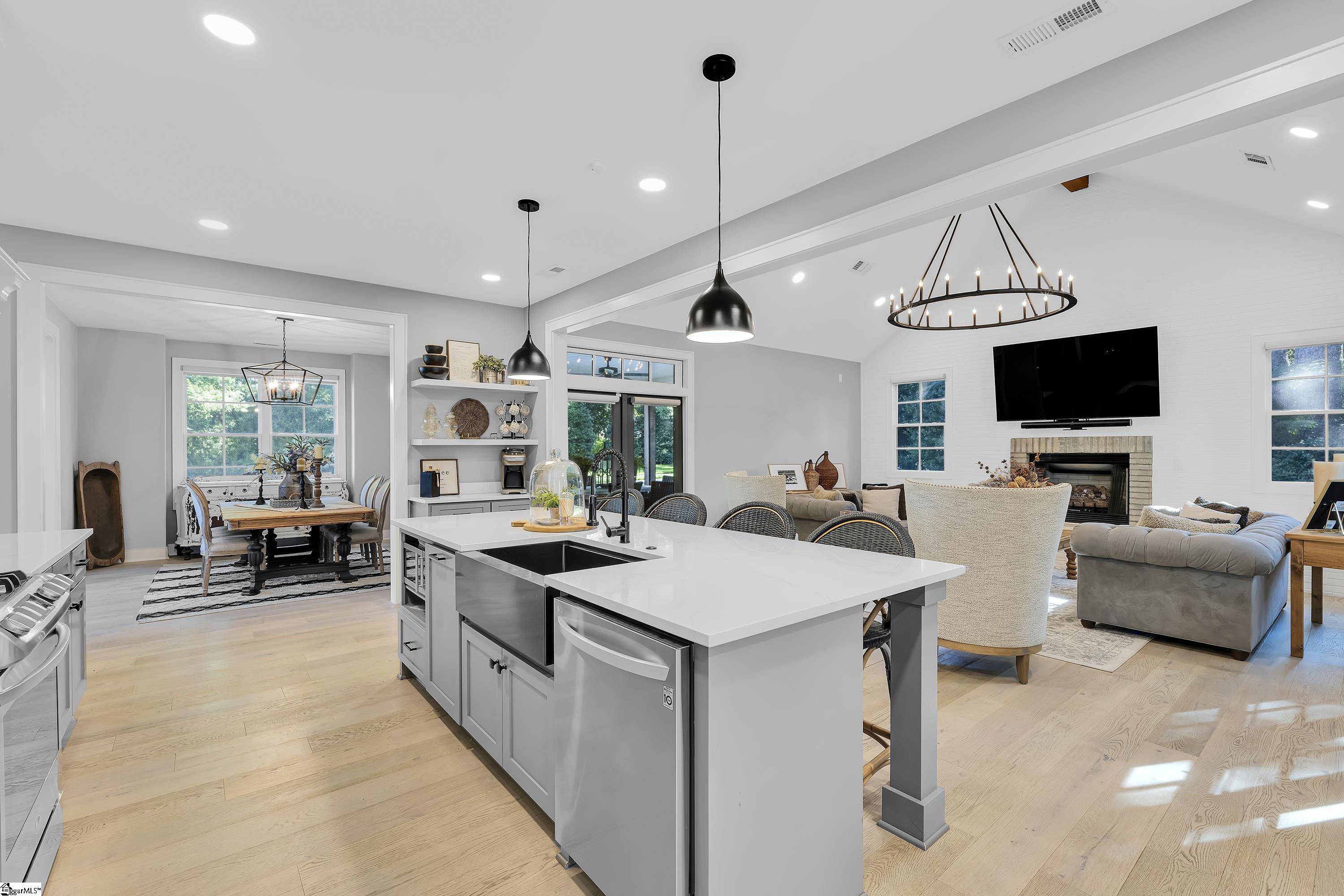 105 Market Bay Court