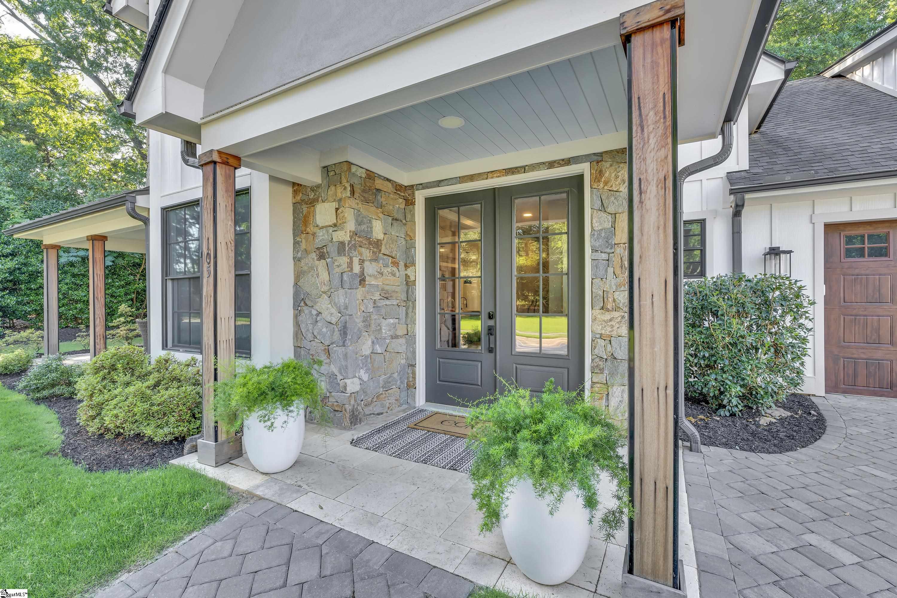 105 Market Bay Court