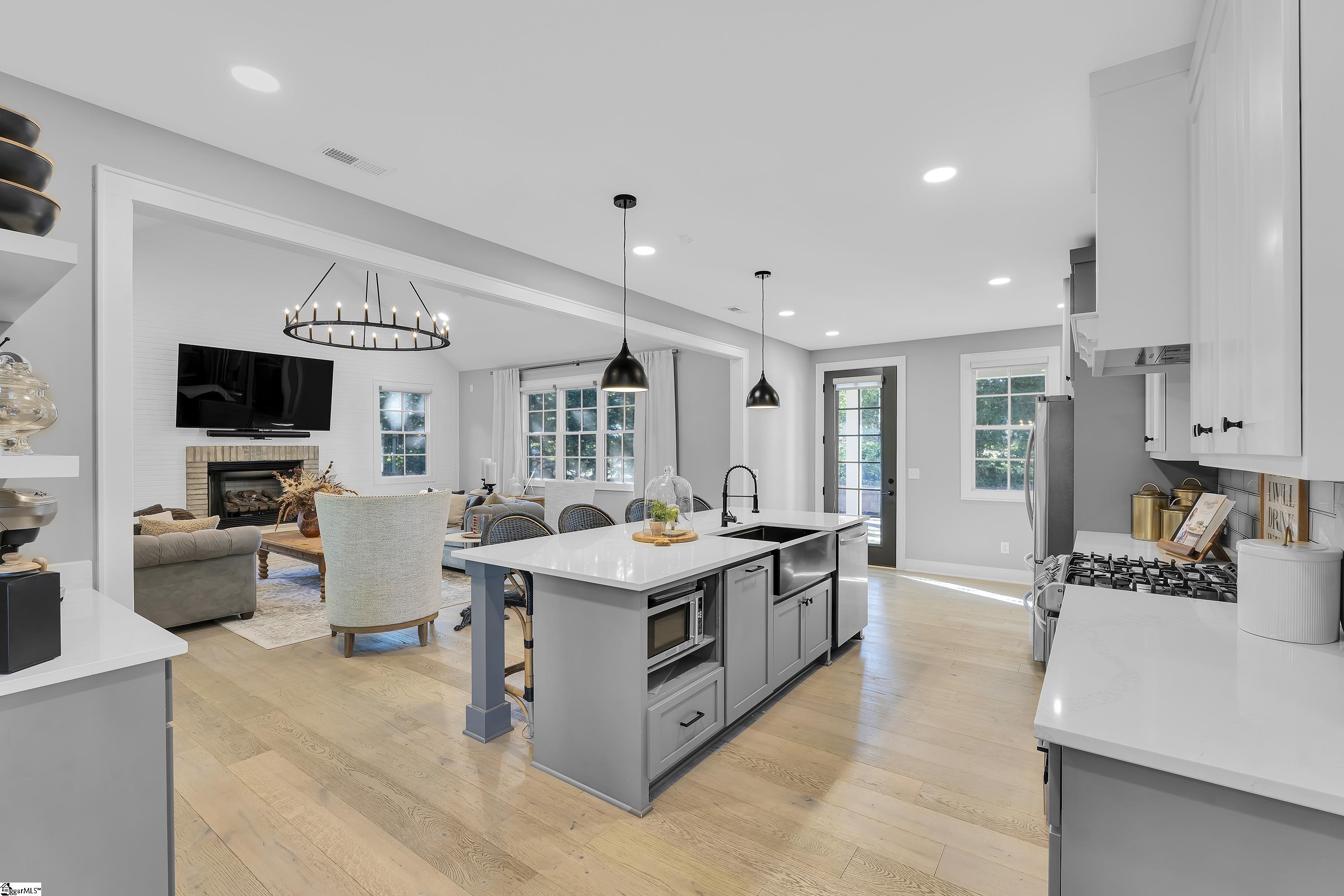 105 Market Bay Court