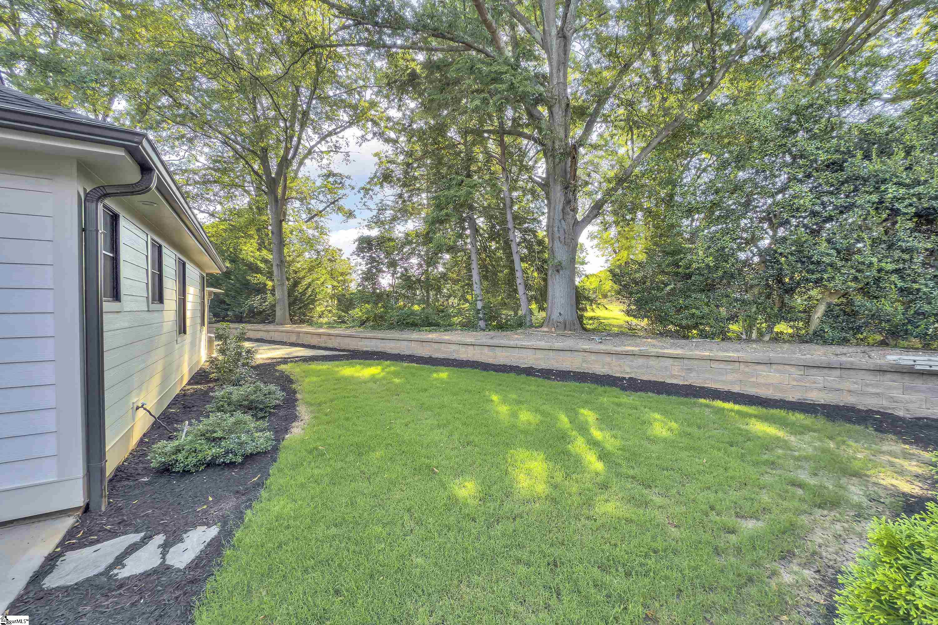 105 Market Bay Court