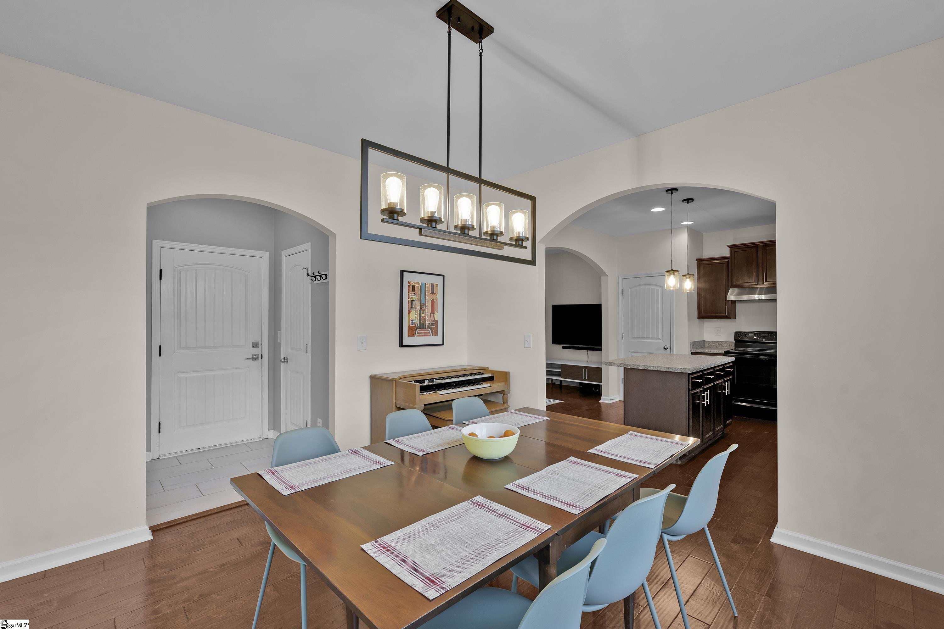 221 Saddlebrook Avenue