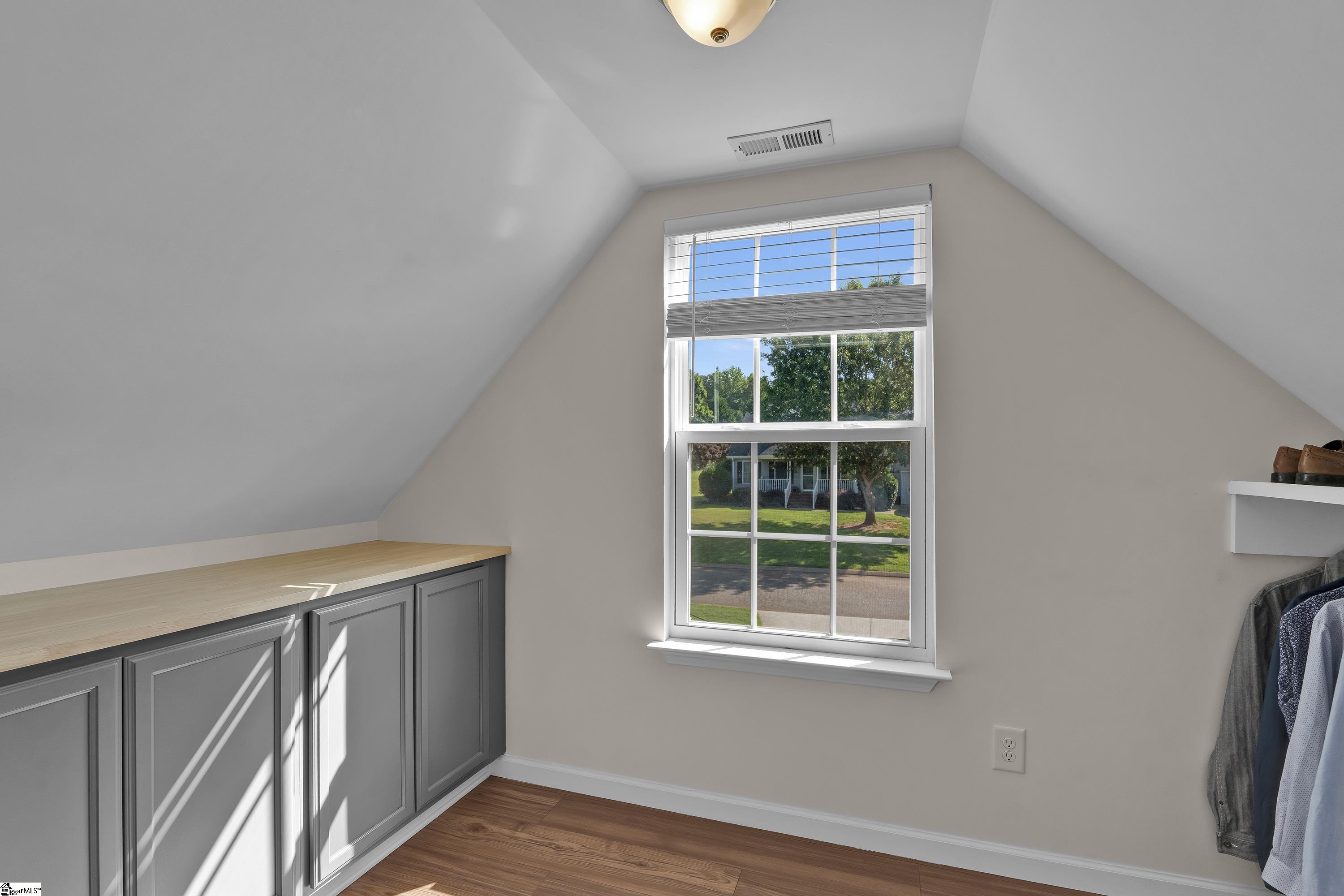 221 Saddlebrook Avenue