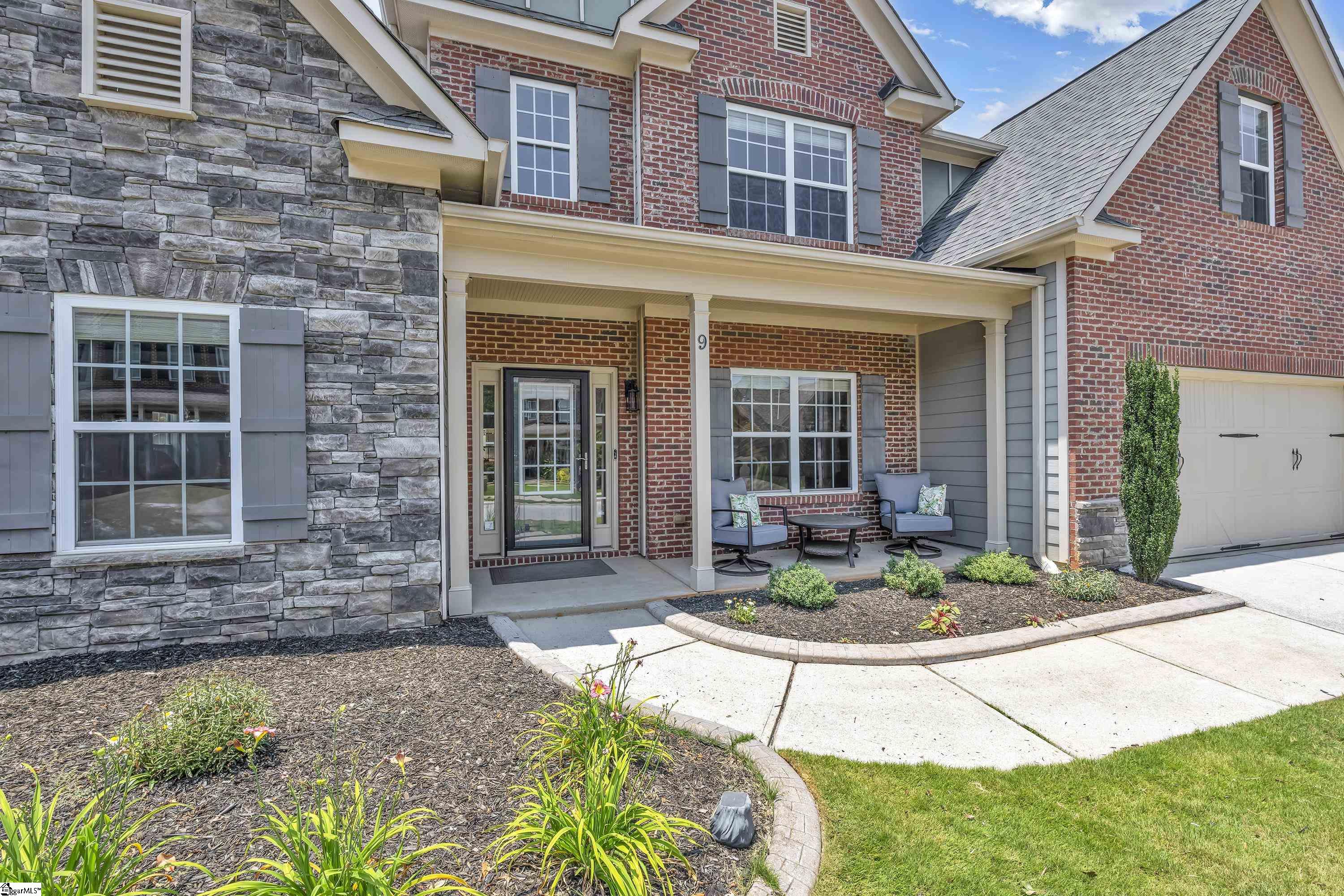 9 Raven Falls Lane