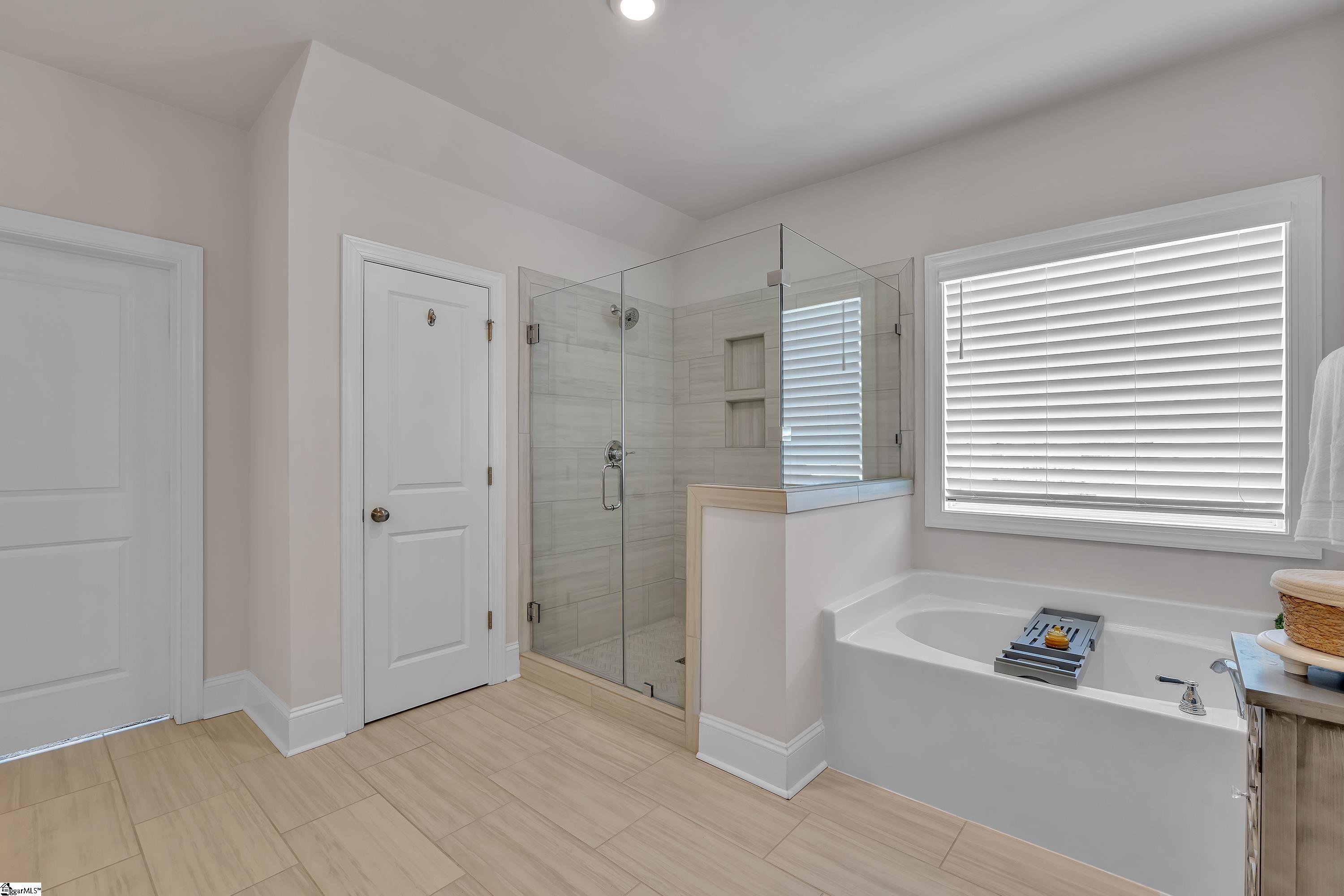 305 Spring Garden Way