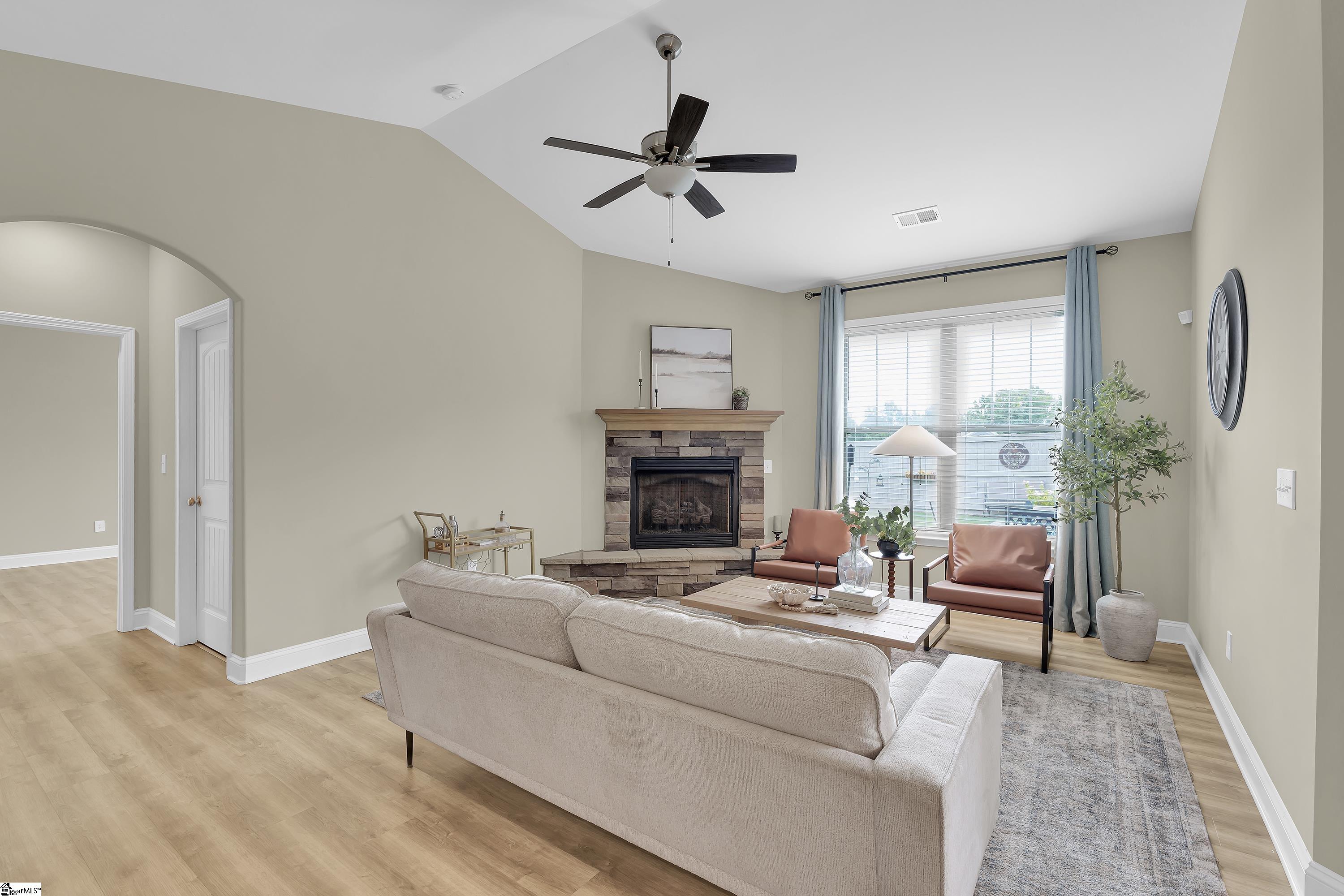 1 Buchanan Ridge Road