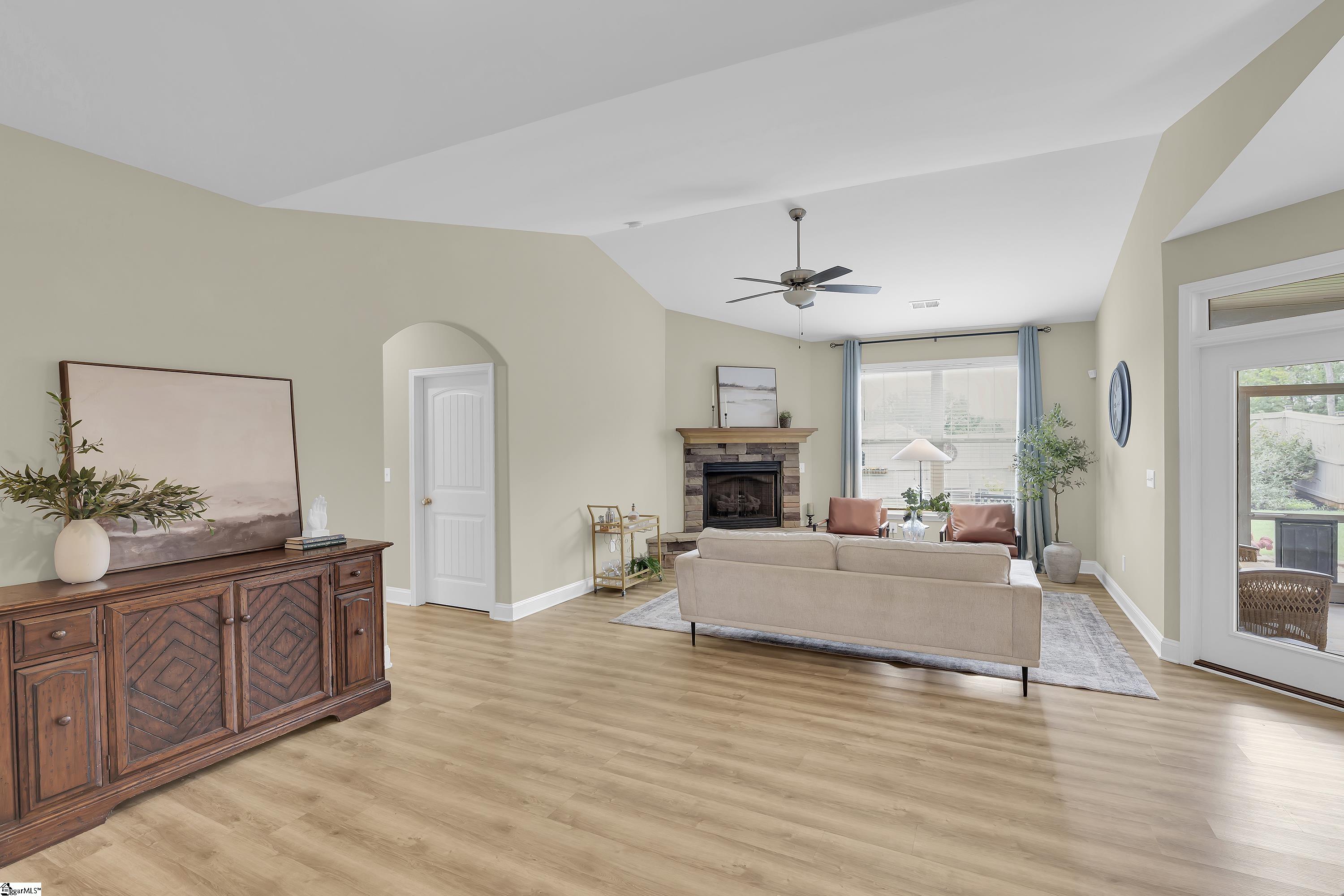 1 Buchanan Ridge Road