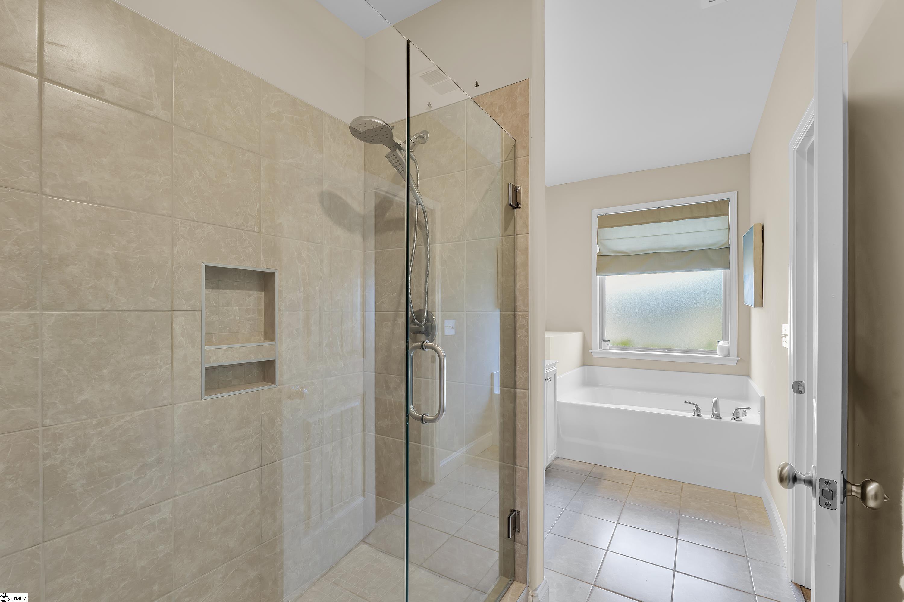 1 Buchanan Ridge Road