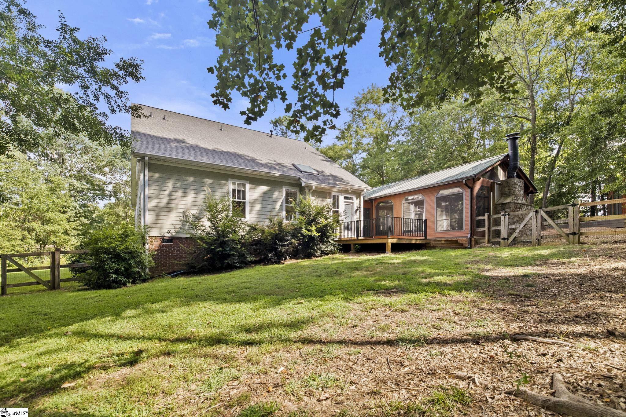 109 Shoals Road