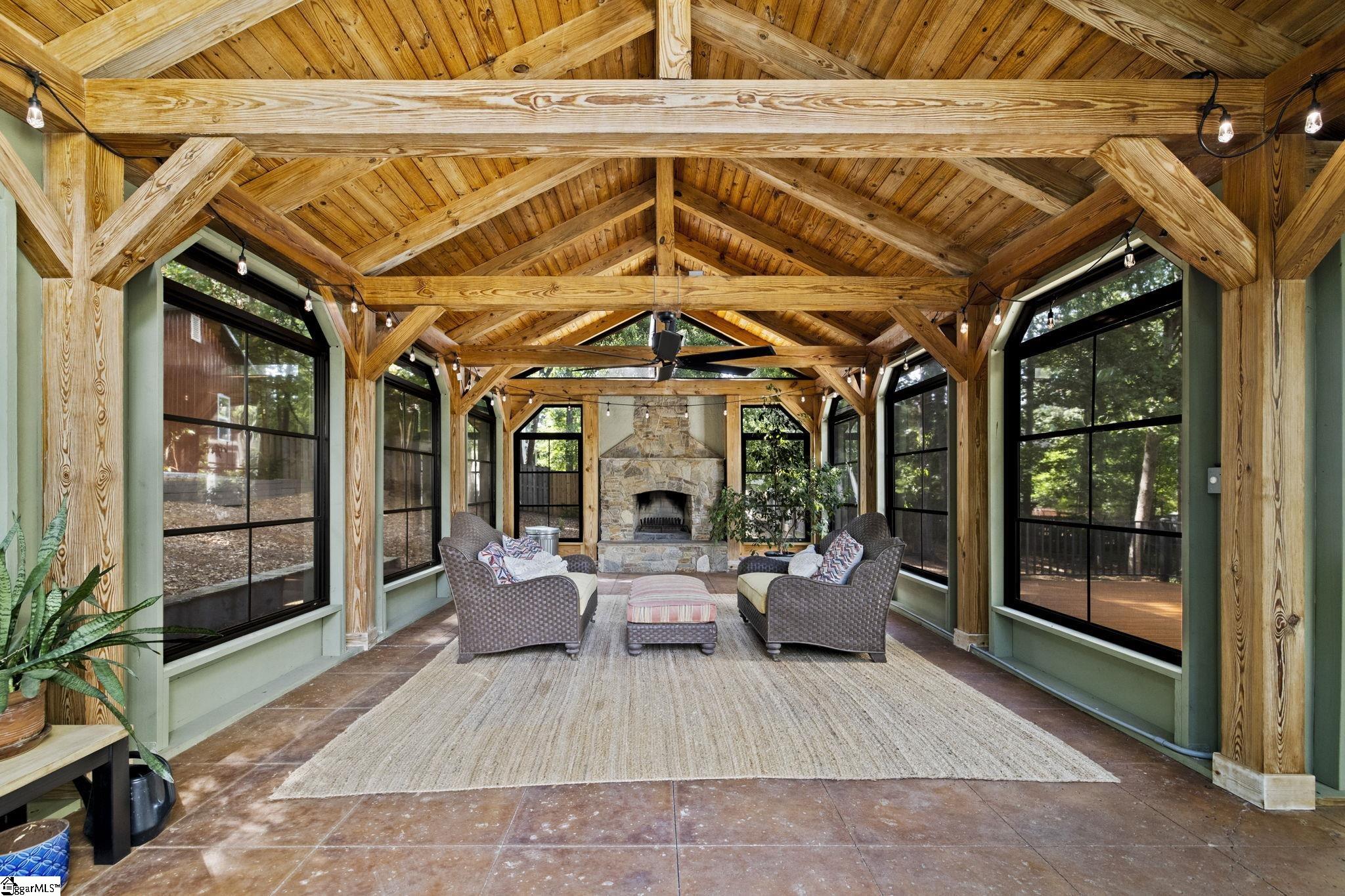 109 Shoals Road