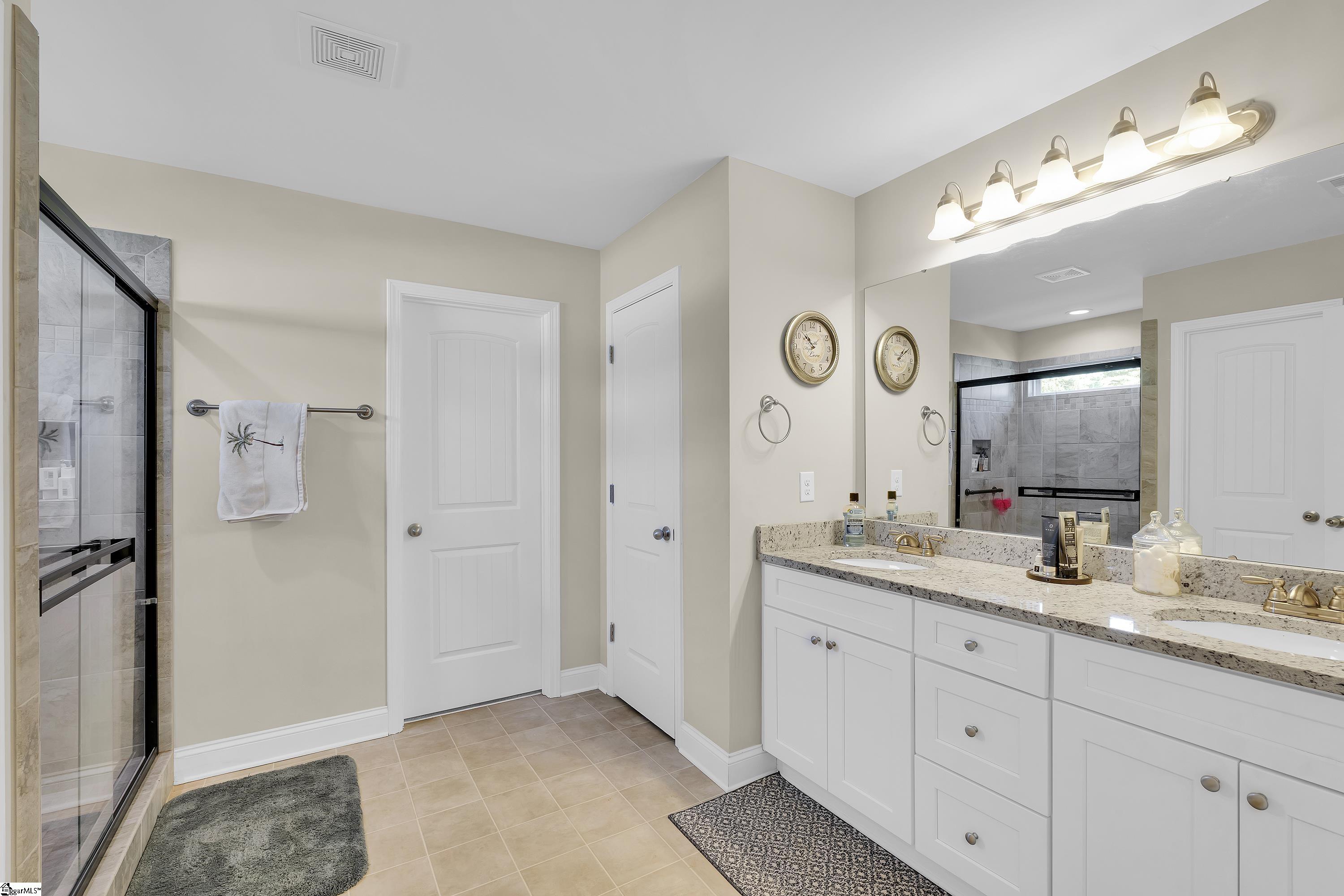 230 W Mountain Creek Church Road