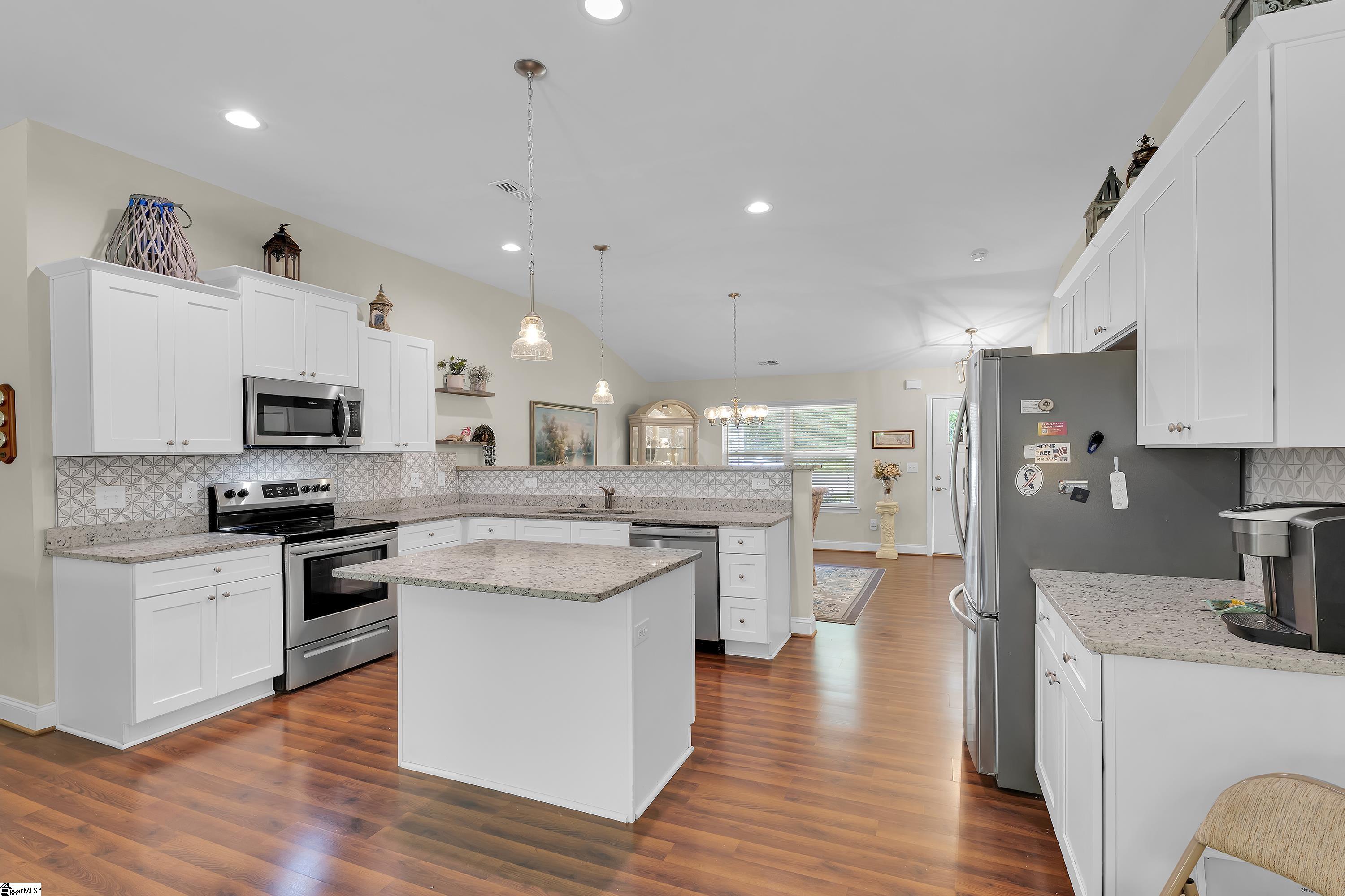 230 W Mountain Creek Church Road