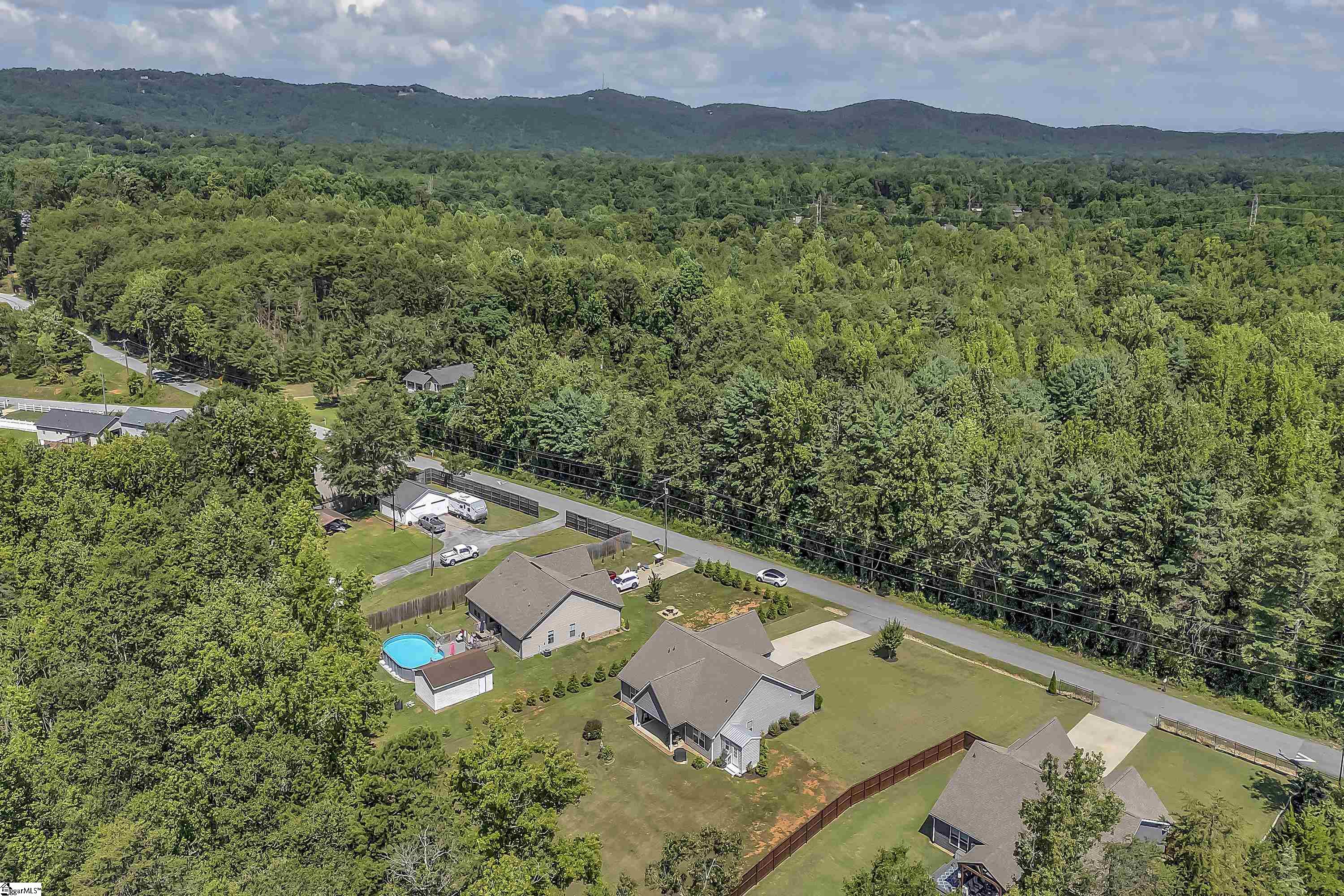 230 W Mountain Creek Church Road