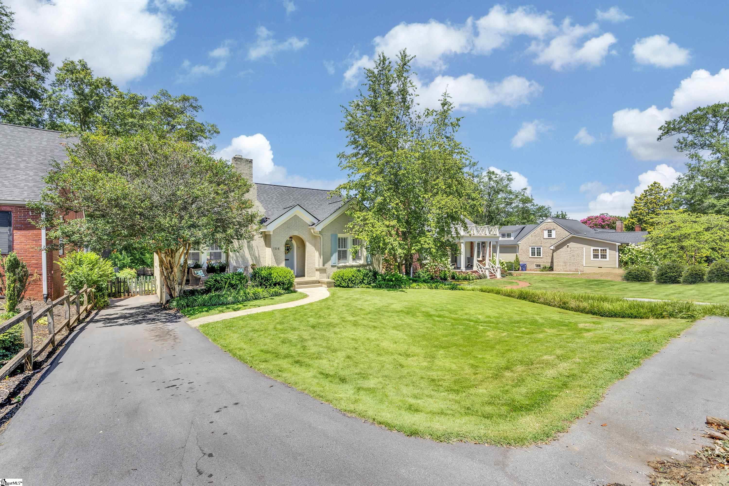104 Ponce De Leon Drive