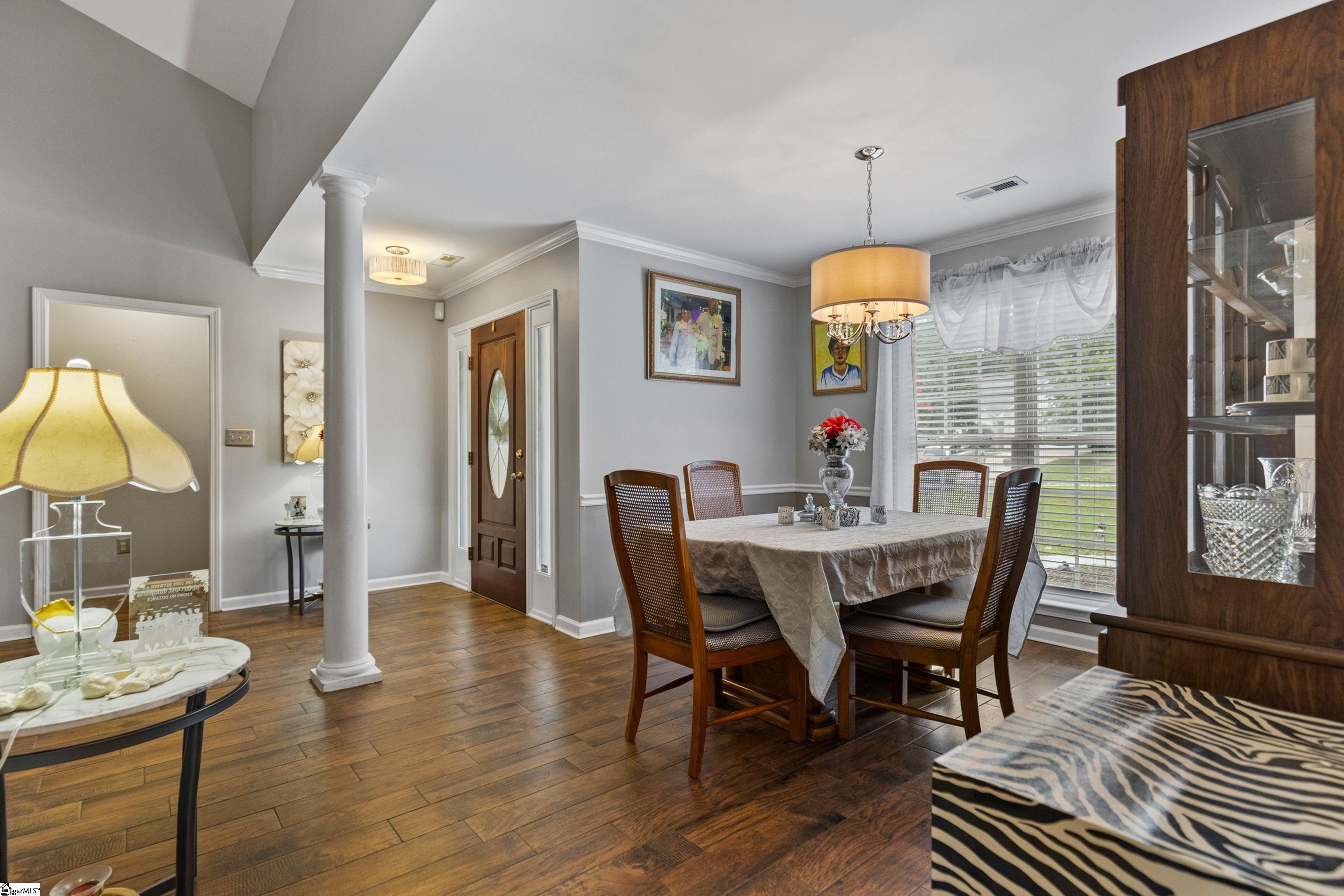 311 N Autumn Crest Place