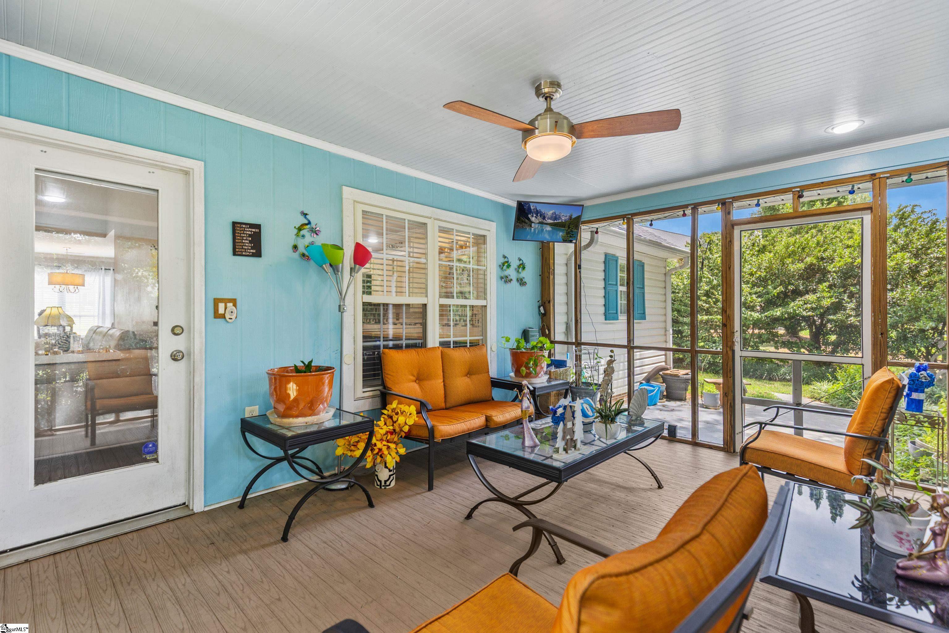 311 N Autumn Crest Place