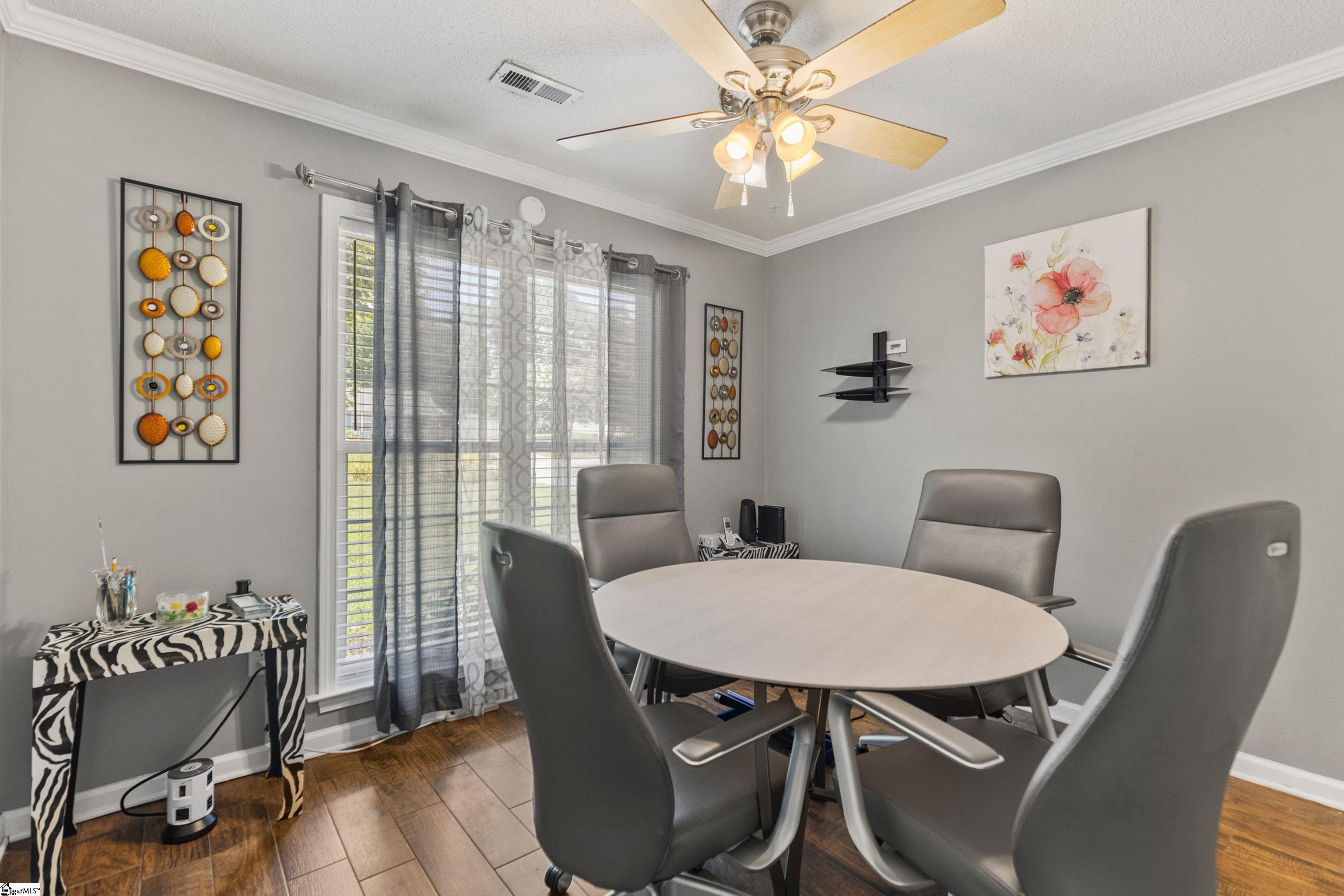 311 N Autumn Crest Place